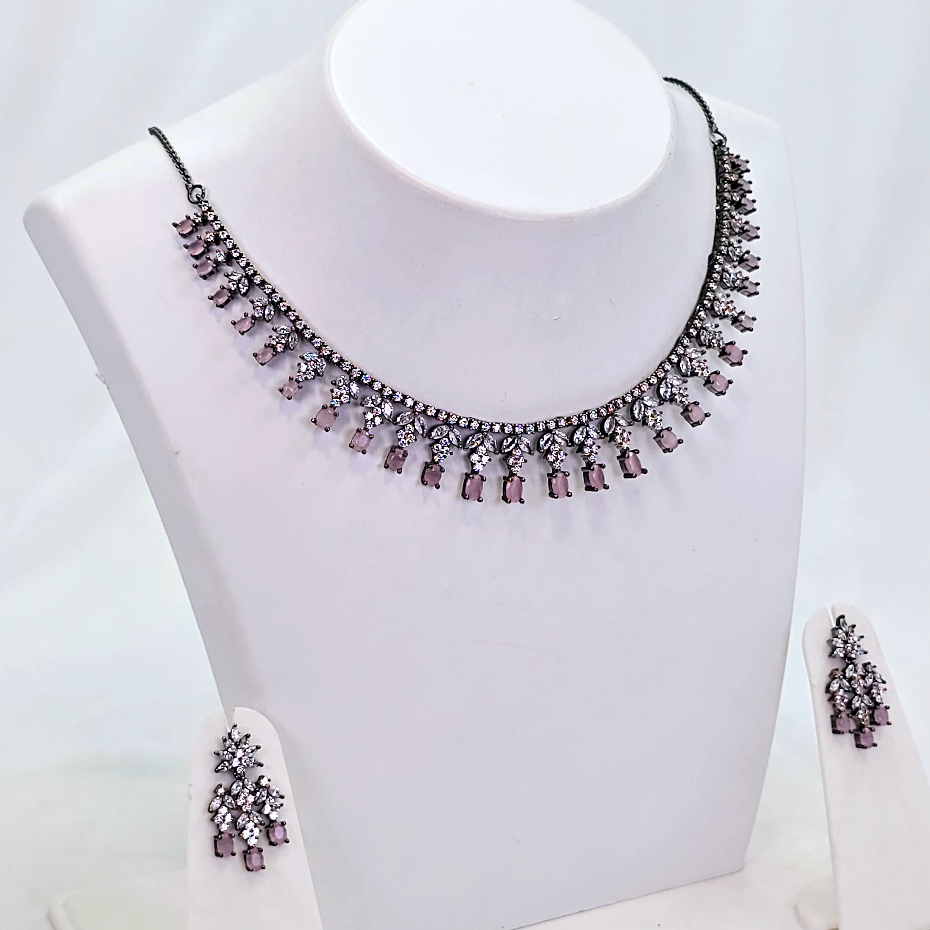 The Wisteria Blackgold A.D Necklace