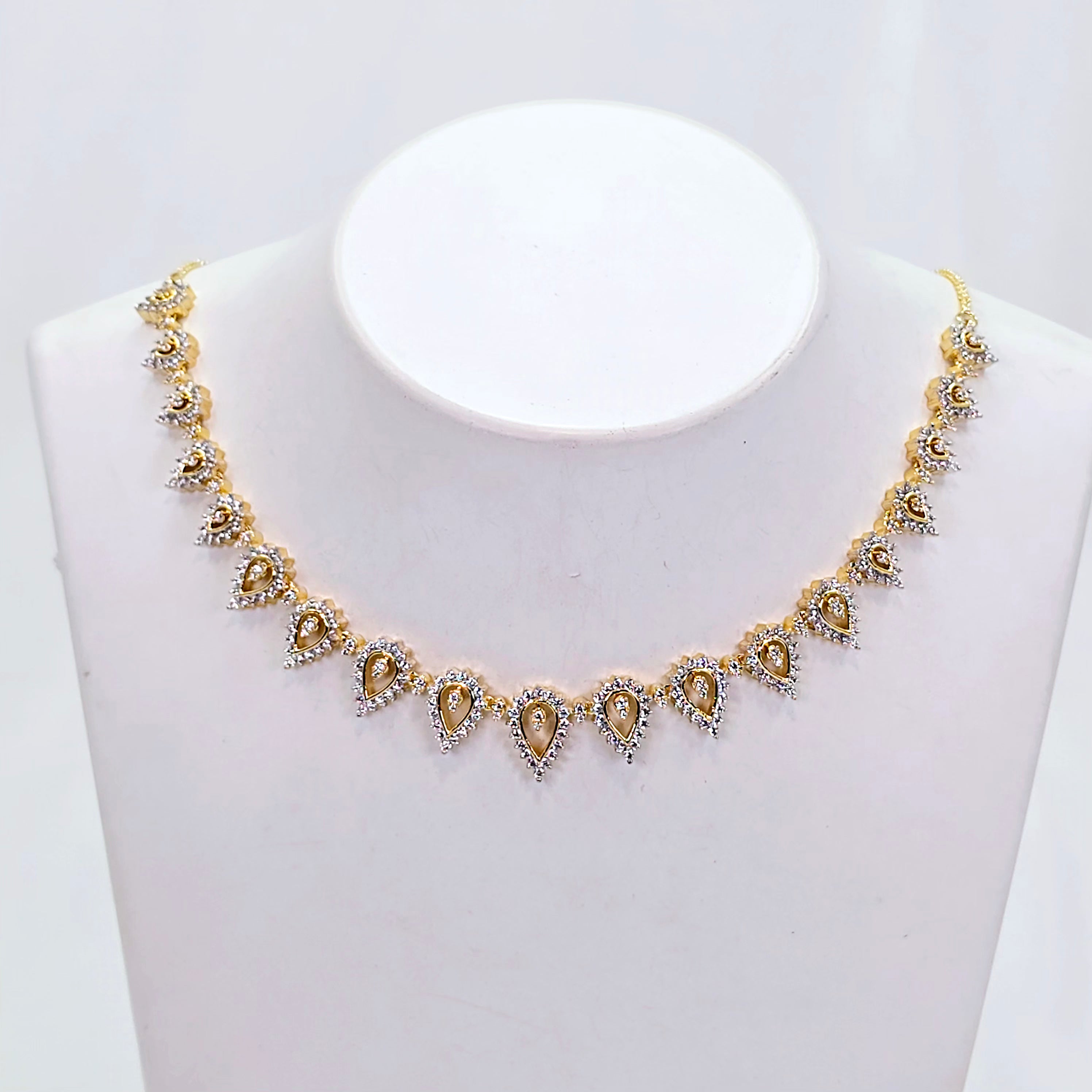 The Salome Yellowgold A.D Necklace