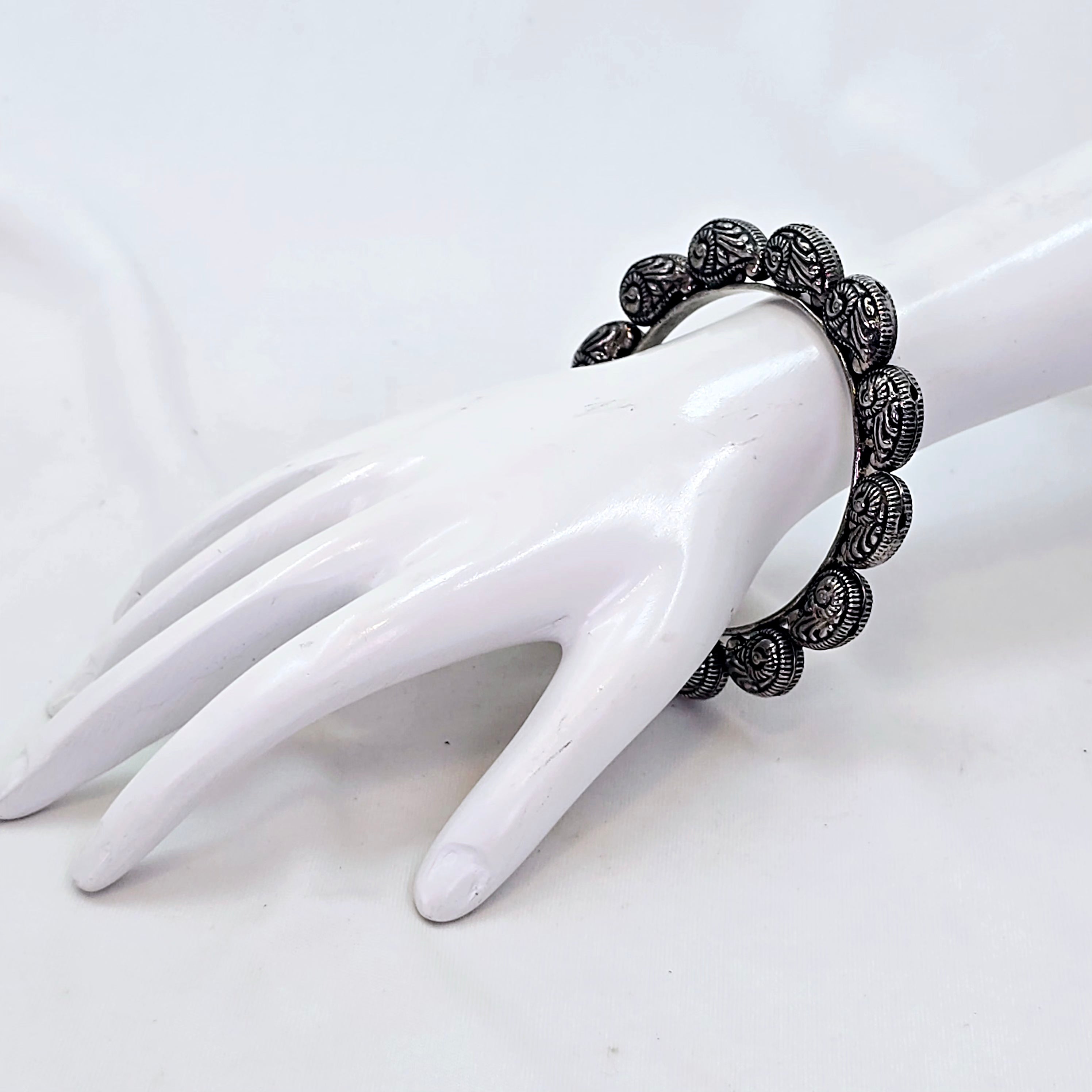 The Padmal Oxidized Bangle