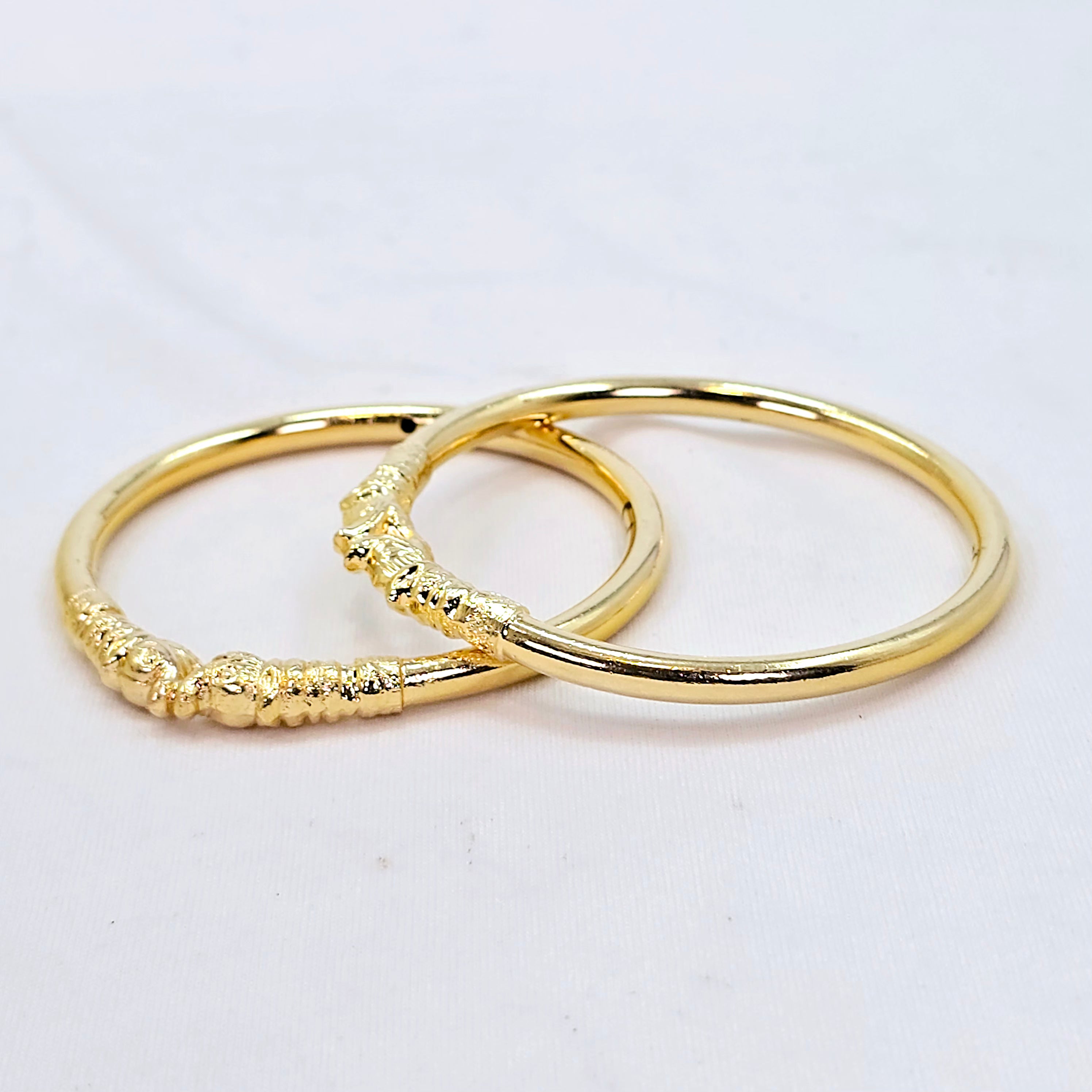 The Hema Goldforming Bangle