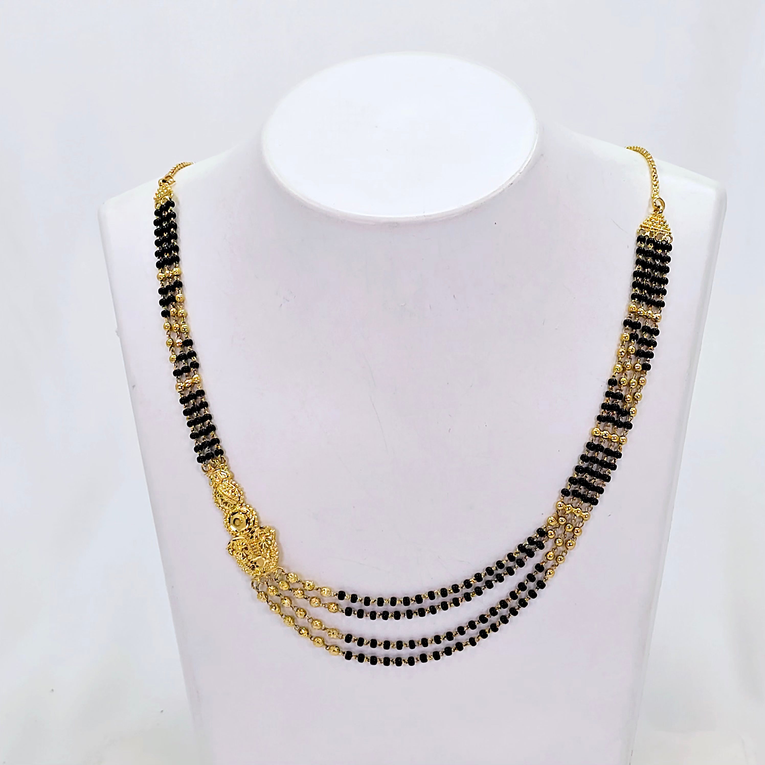 The Naaz Goldforming Mini Mangalsutra