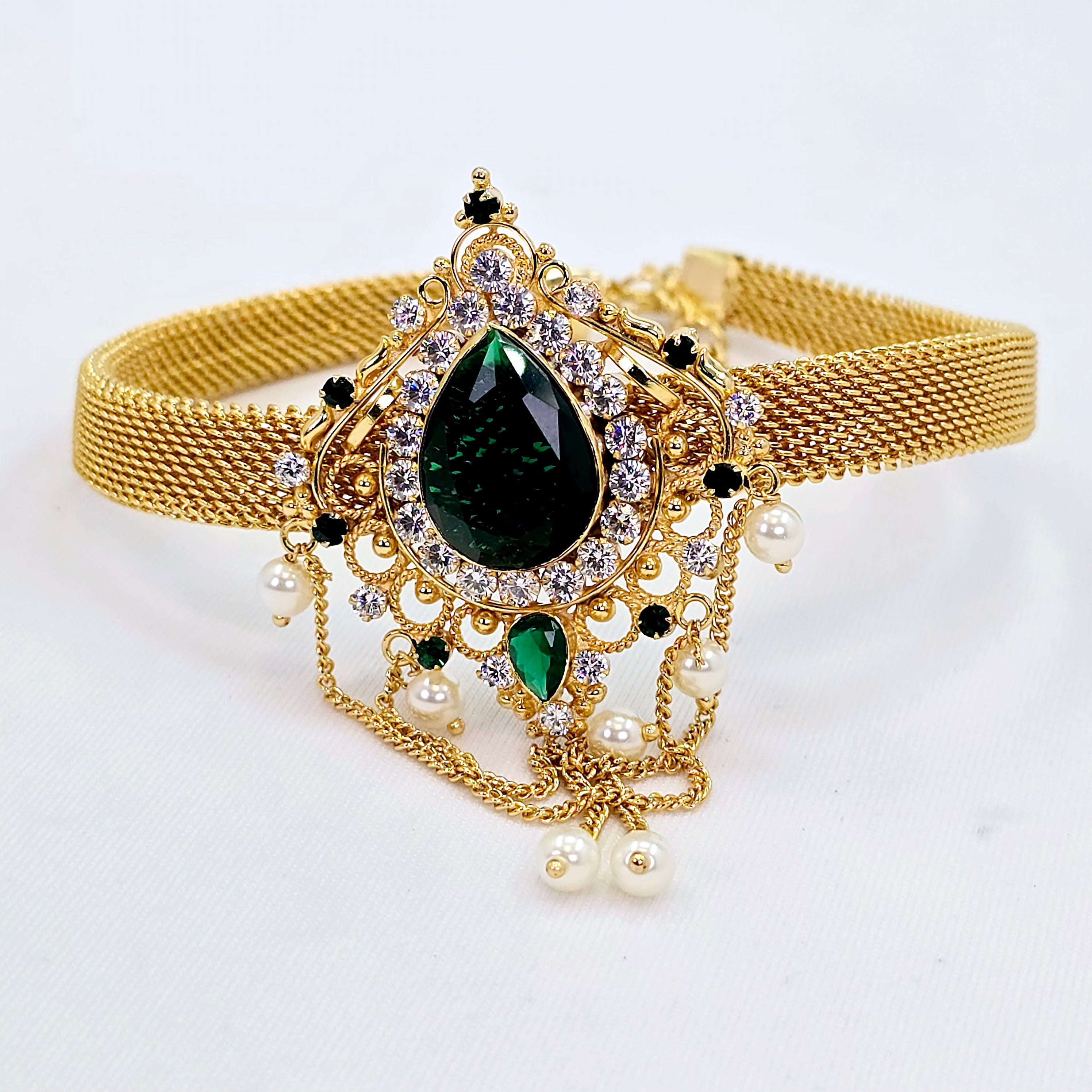 The Revati Goldforming Bajuband