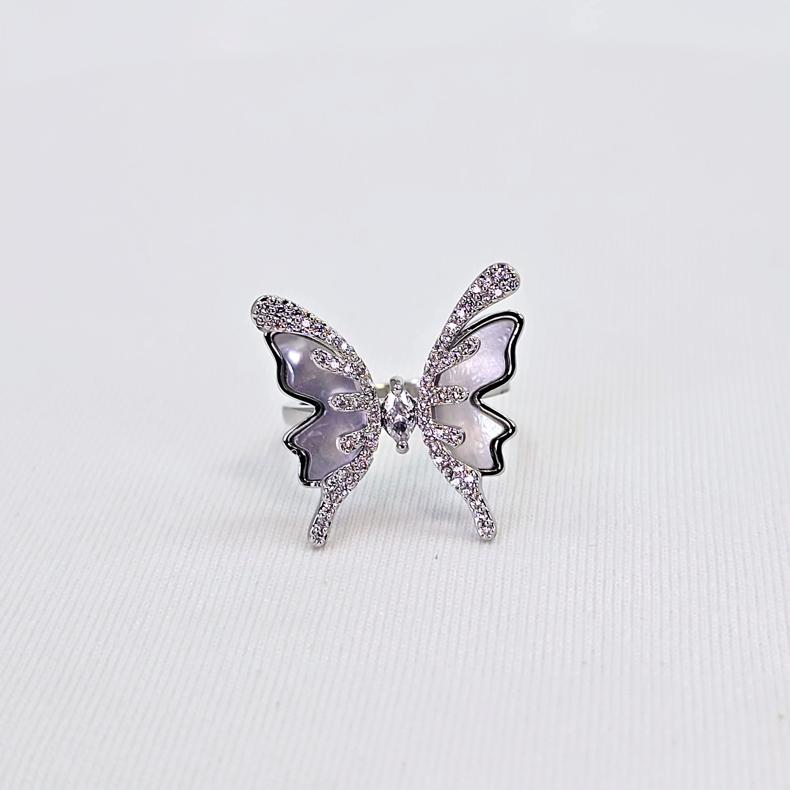 The Doria Whitegold A.D Ring