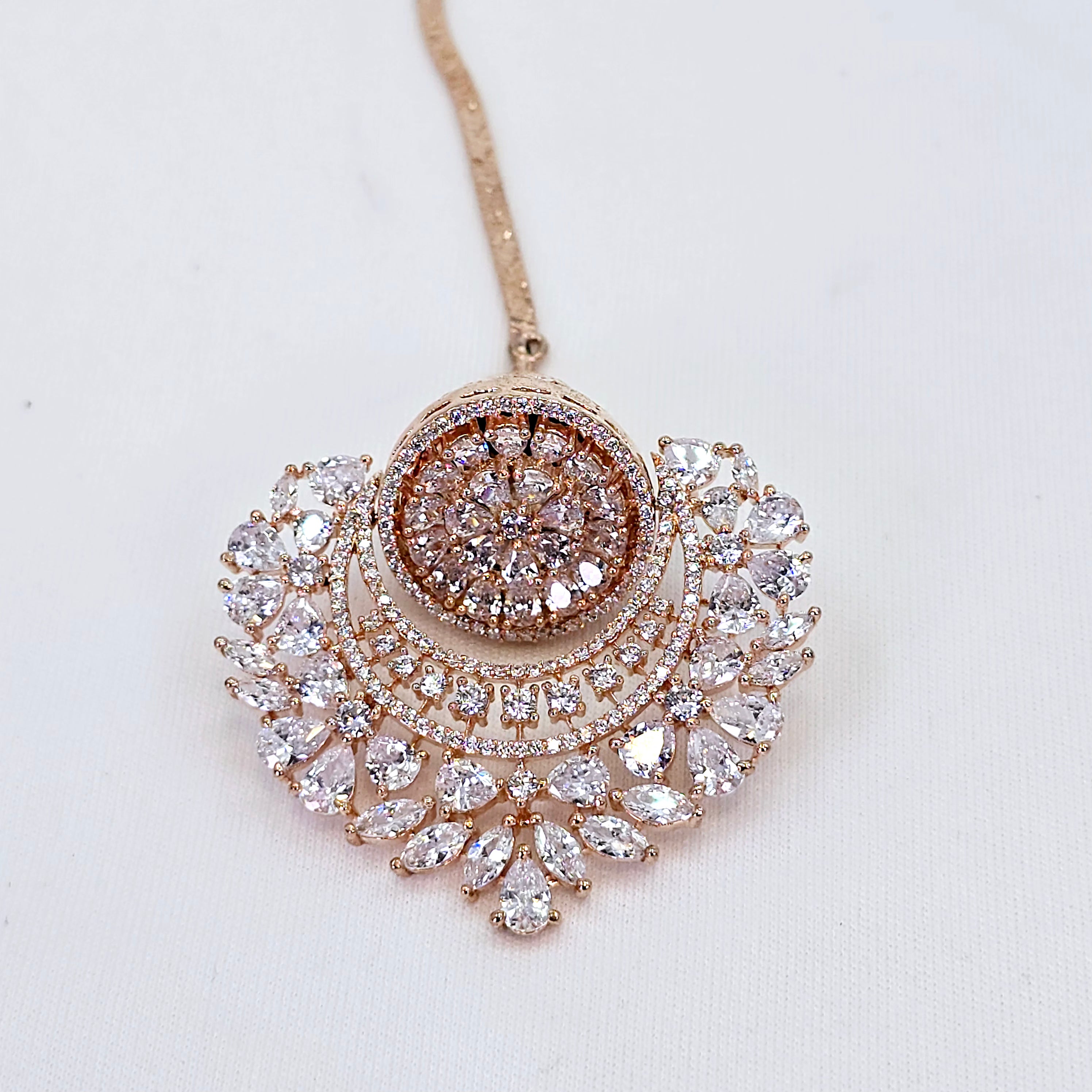 The Jisha Rosegold A.D Bindi