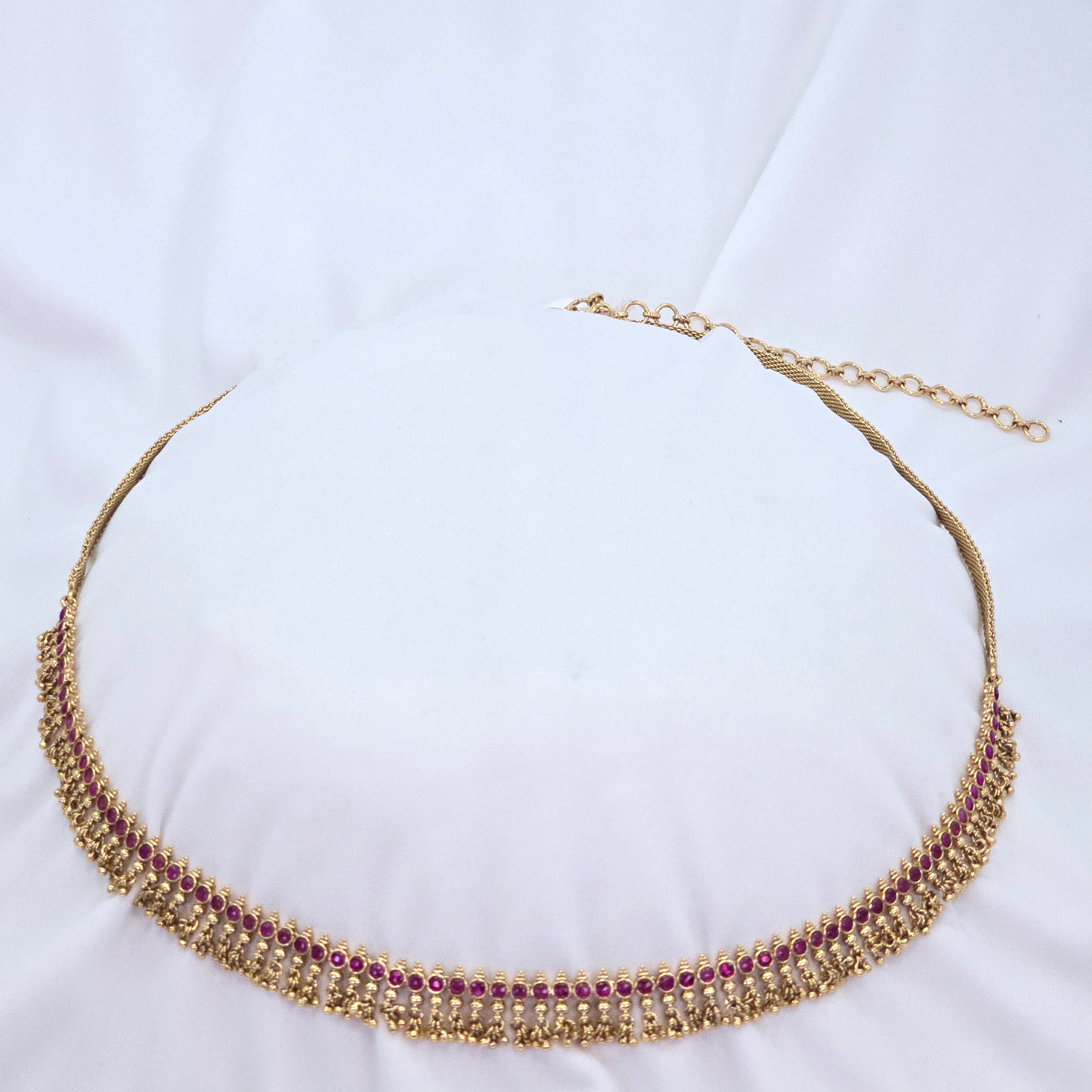 The Shivanya Kempu Kamarpatta