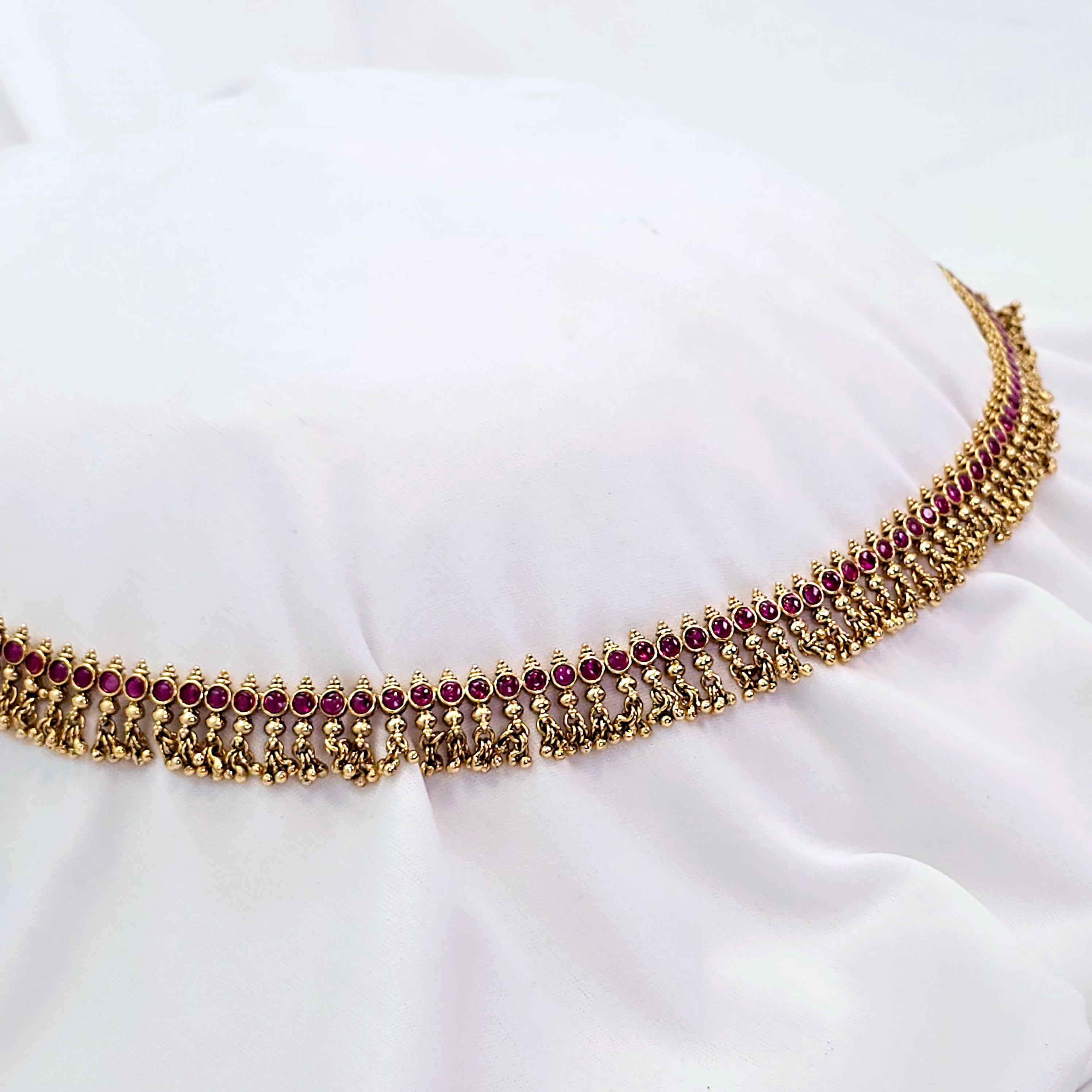 The Shivanya Kempu Kamarpatta