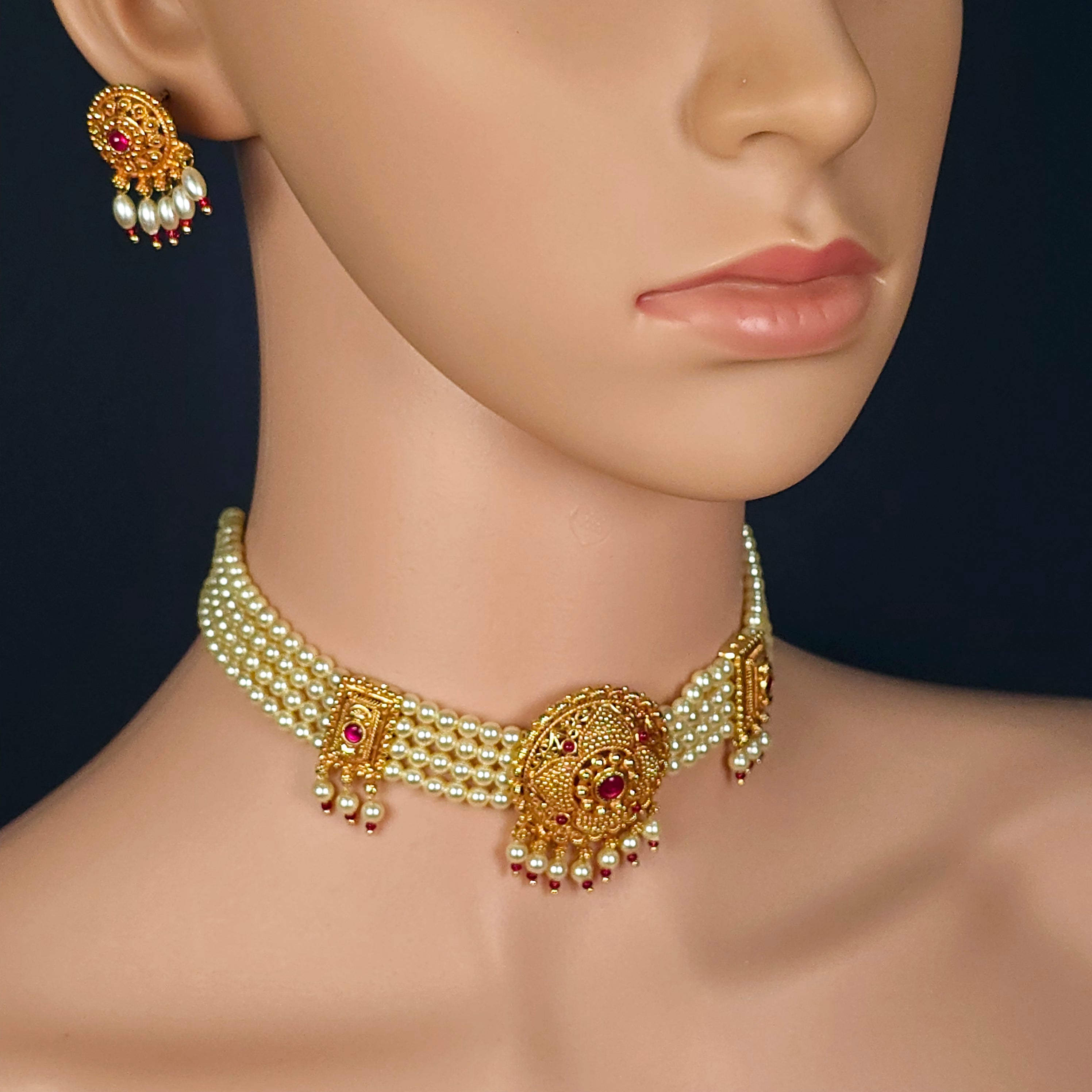 The Varida Moti Necklace