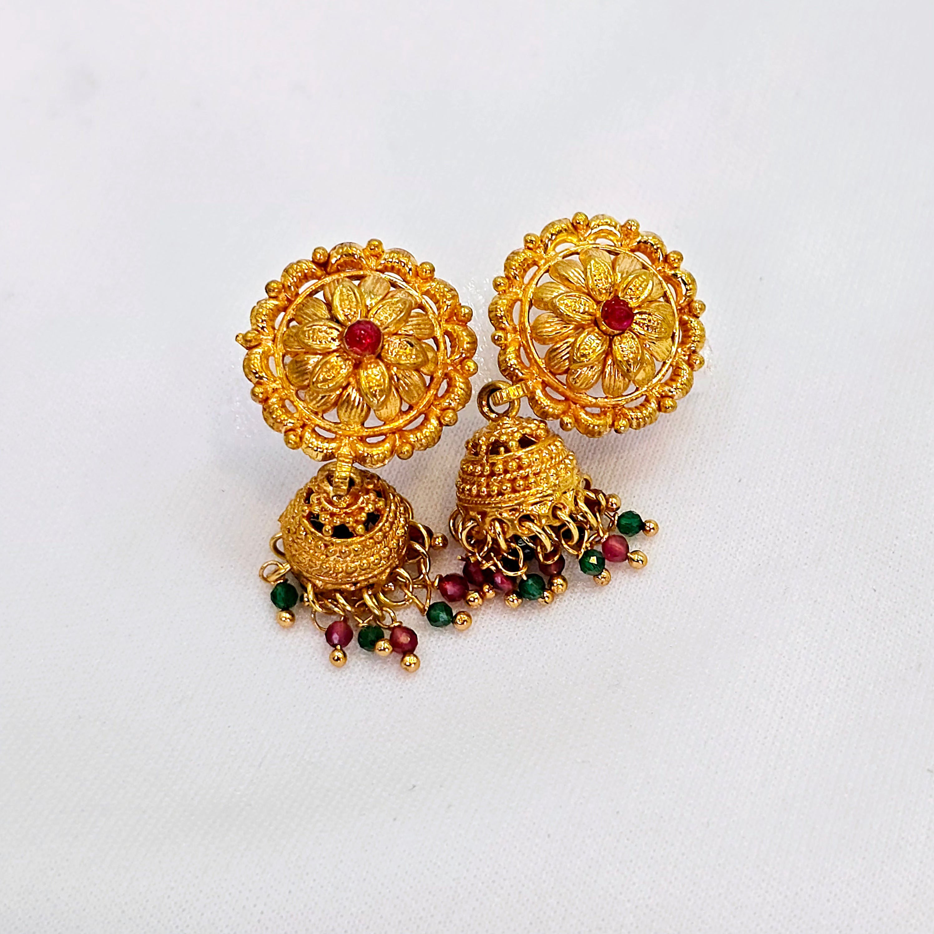 The Pranali Antique Goldforming Long Necklace