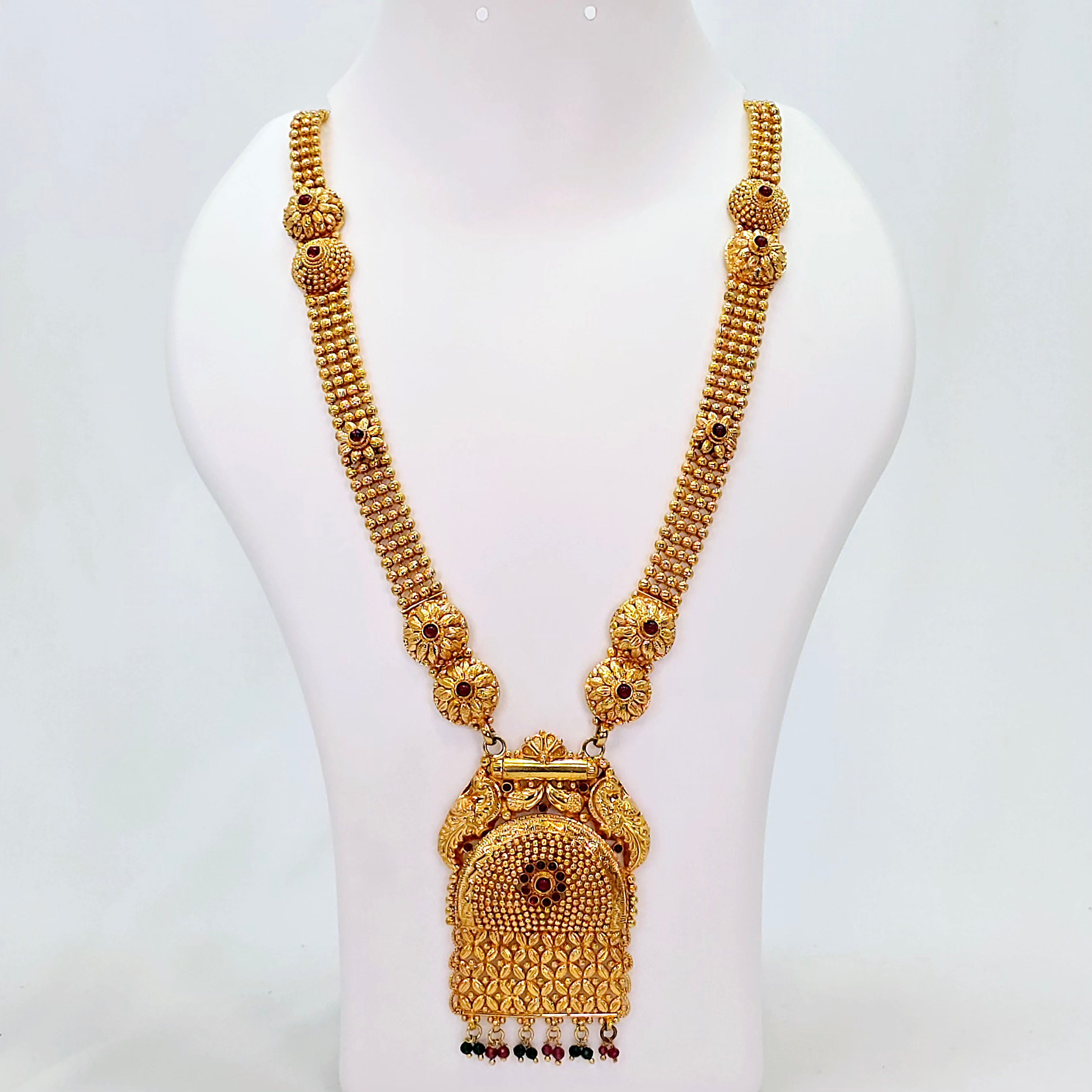 The Praniti Antique Goldforming Long Necklace