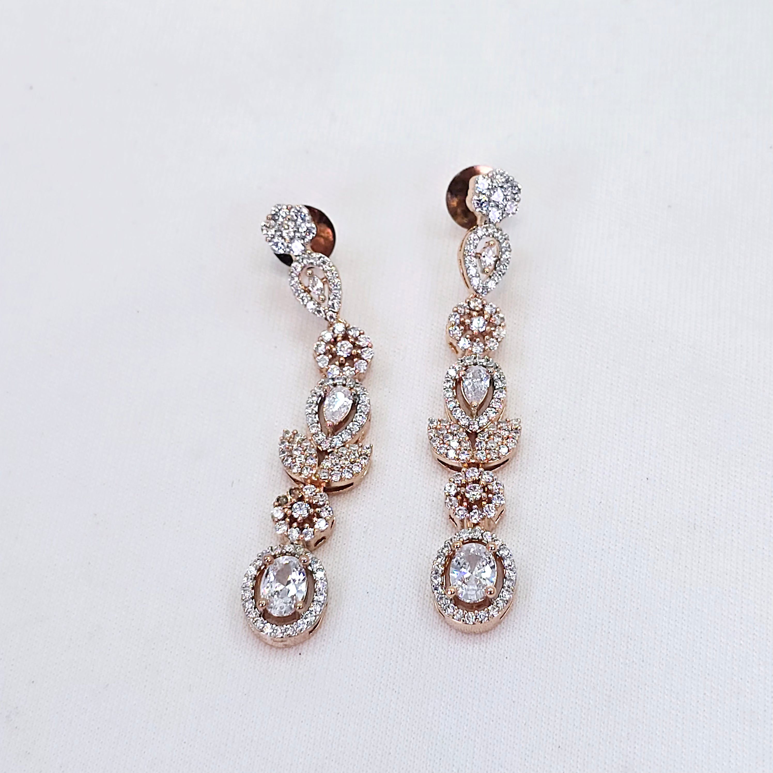 The Flynn Rosegold A.D Necklace