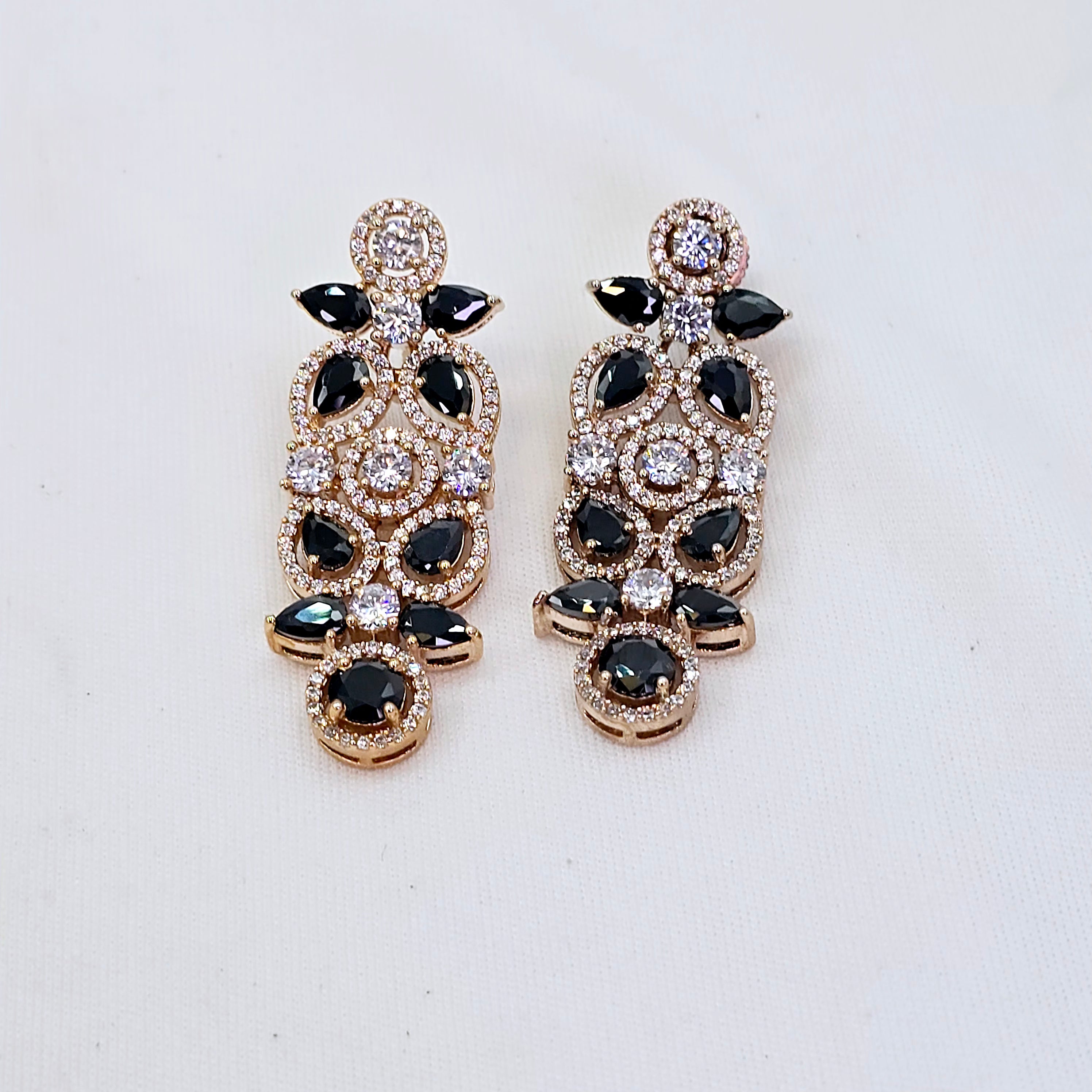 The Demy Rosegold A.D Necklace