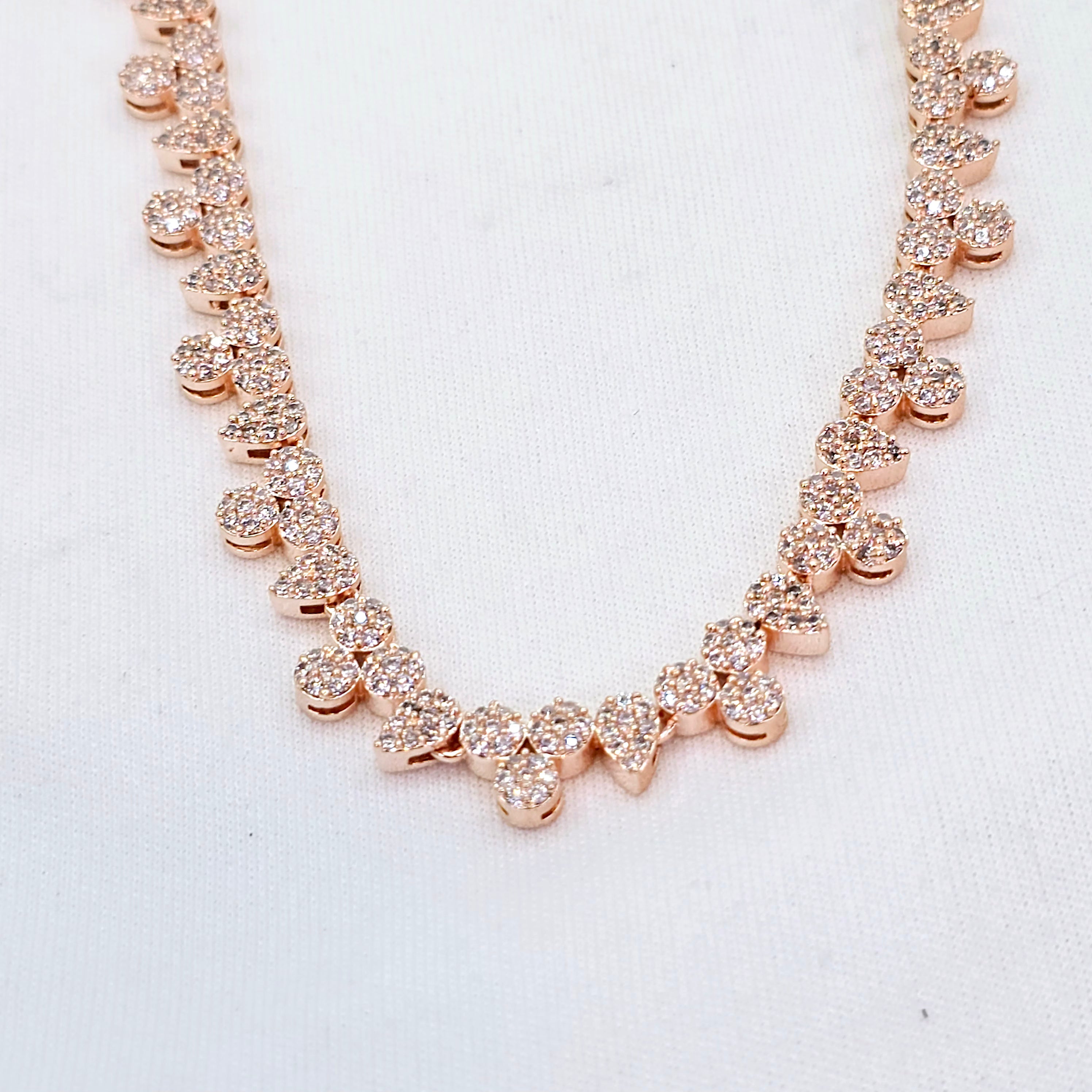 The Alba Rosegold A.D Necklace