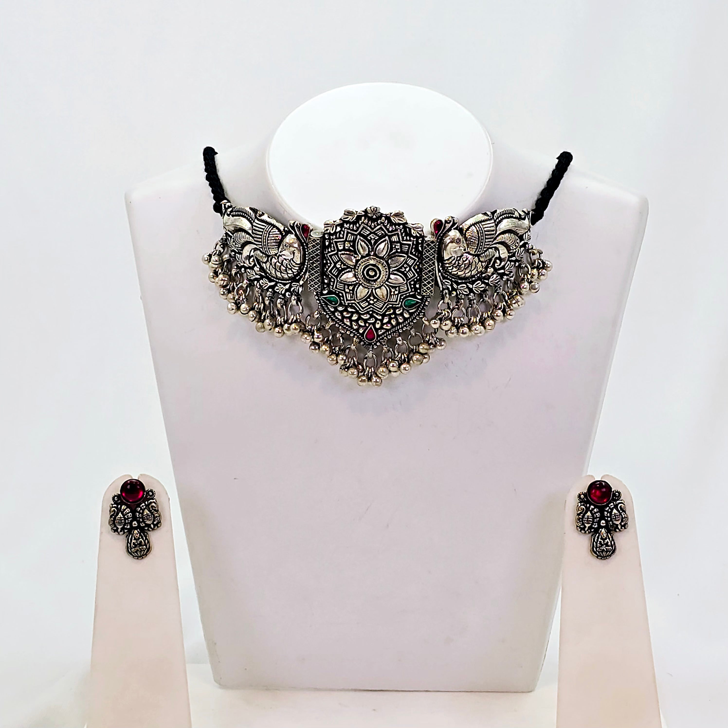 The Kunti Oxidized Necklace