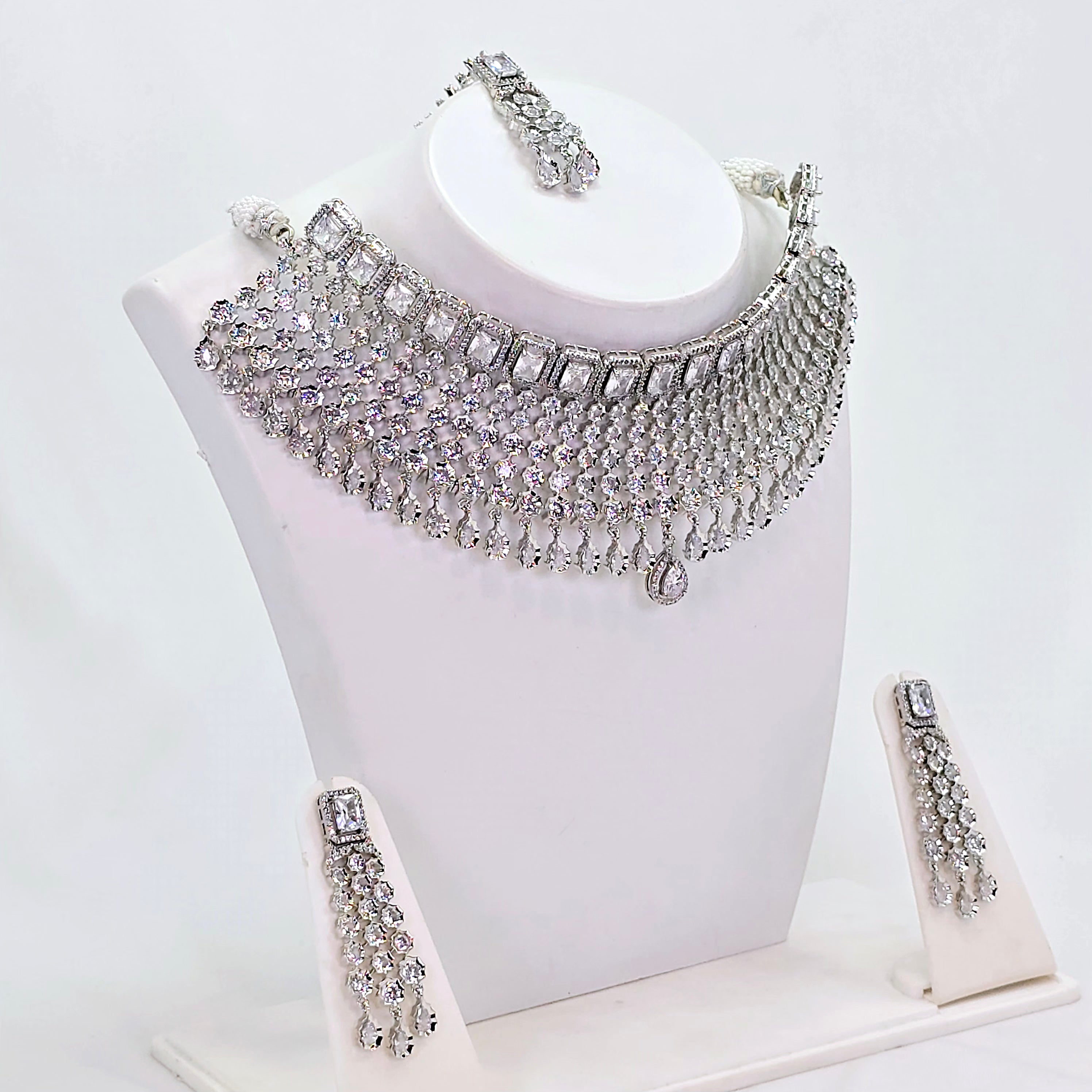 The Kasey Whitegold A.D Necklace
