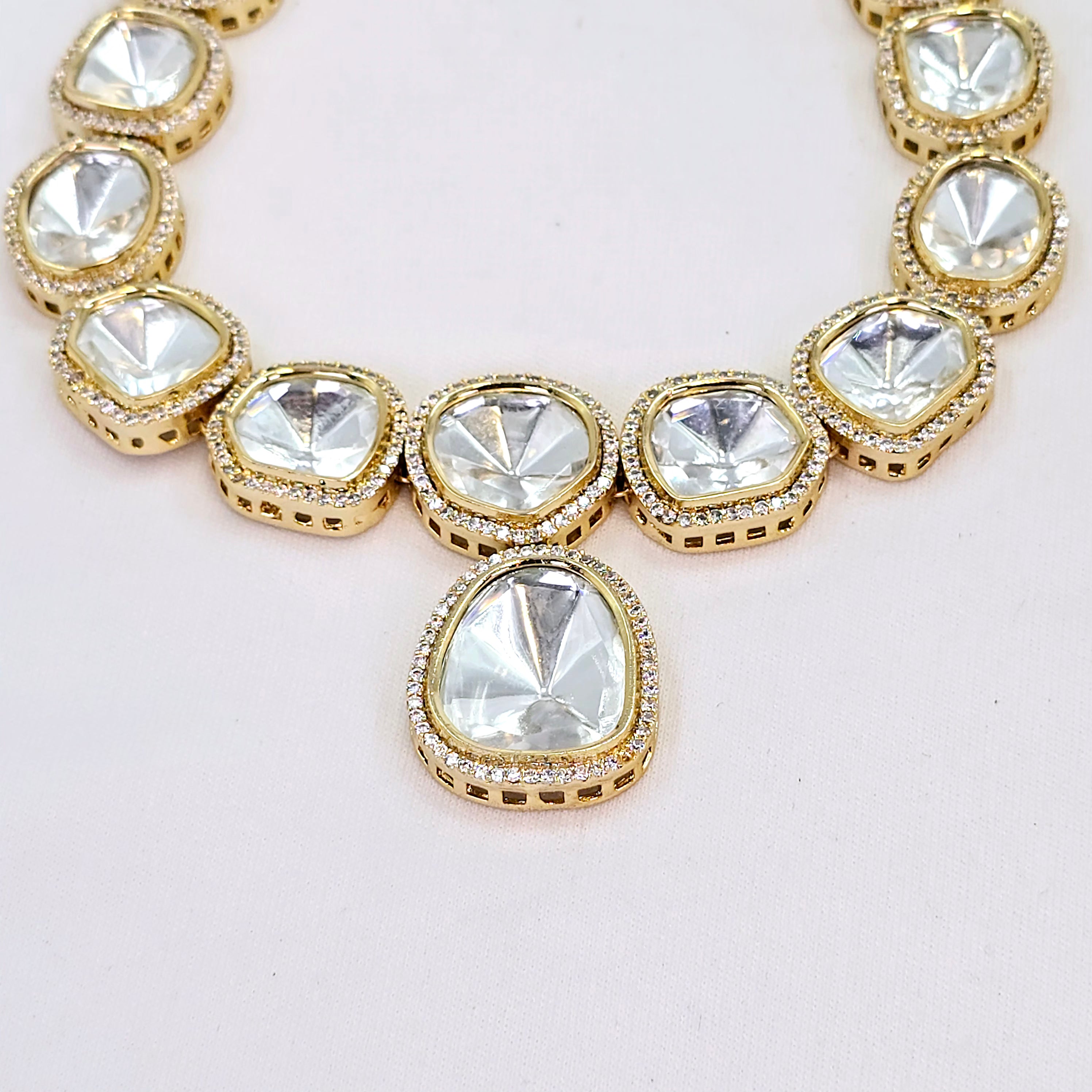 The Rayna Yellowgold A.D Necklace