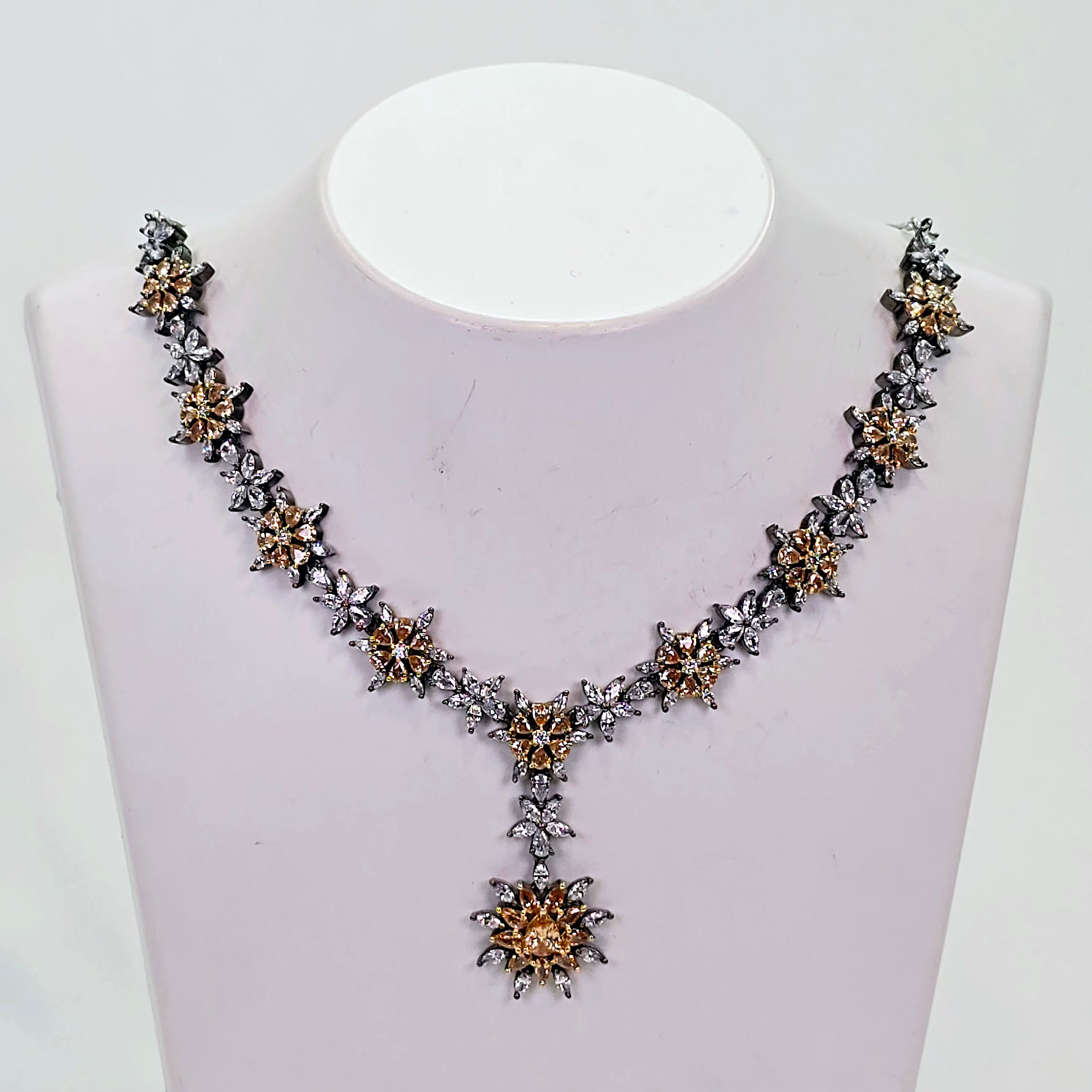 The Saphira Blackgold A.D Necklace