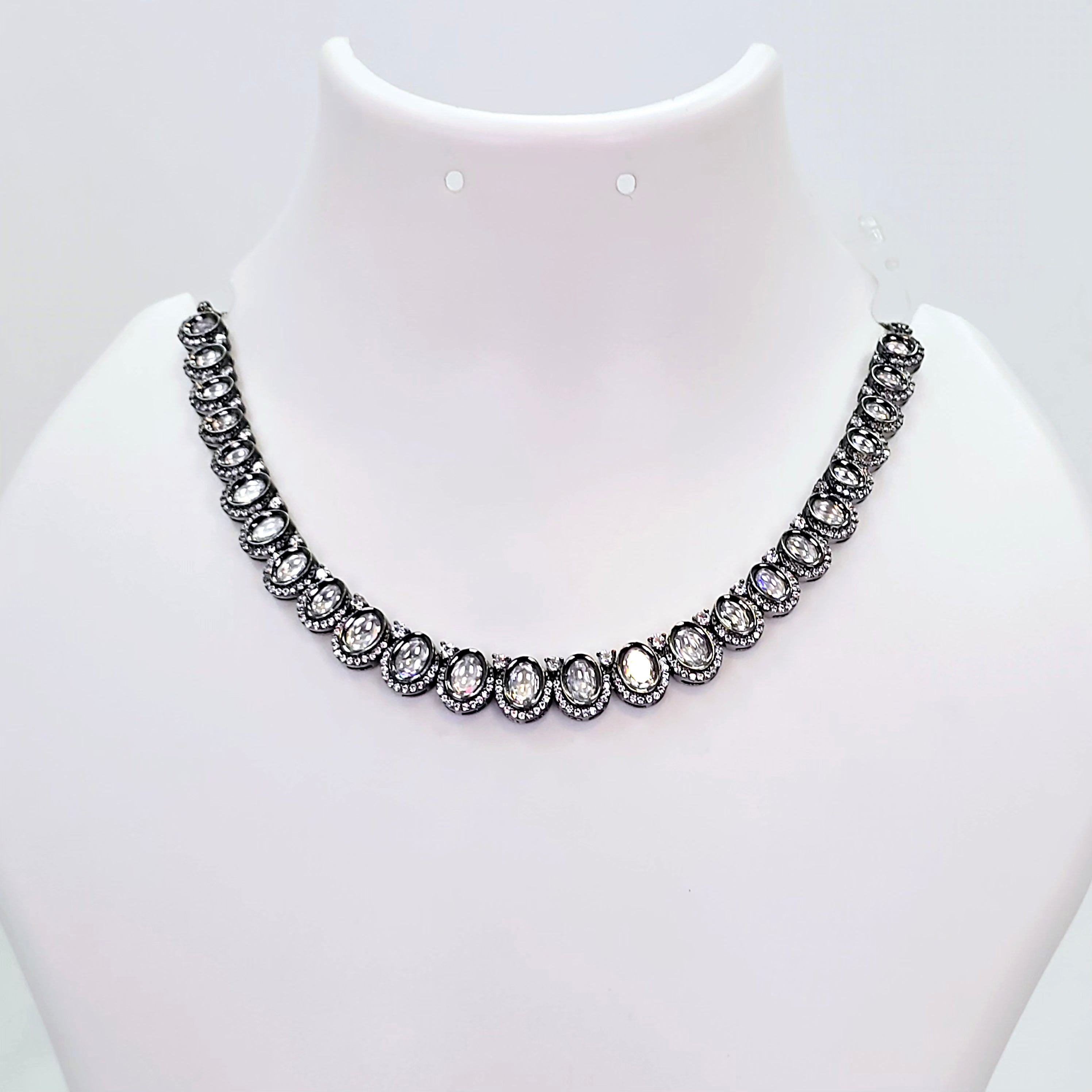 The Sushri Blackgold A.D Necklace