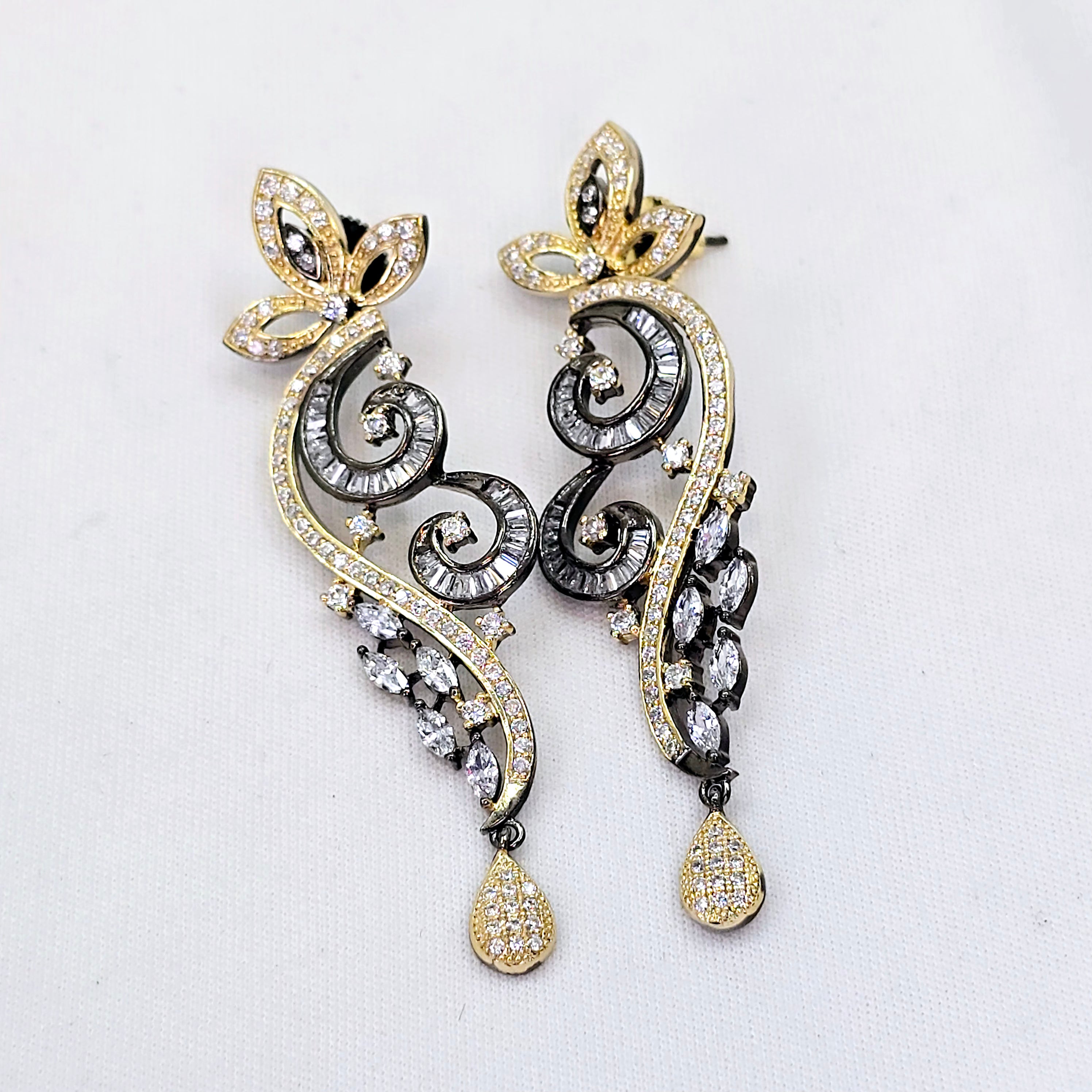 The Yazmin Blackgold A.D Necklace