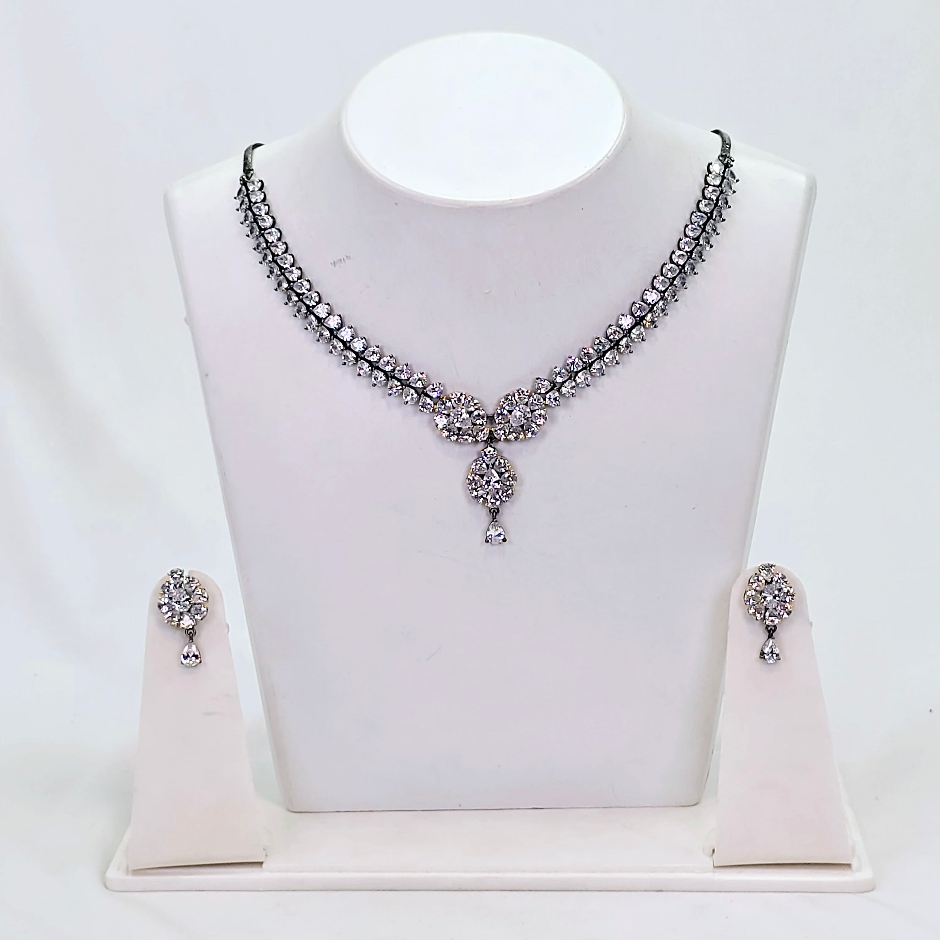 The Yara Blackgold A.D Necklace