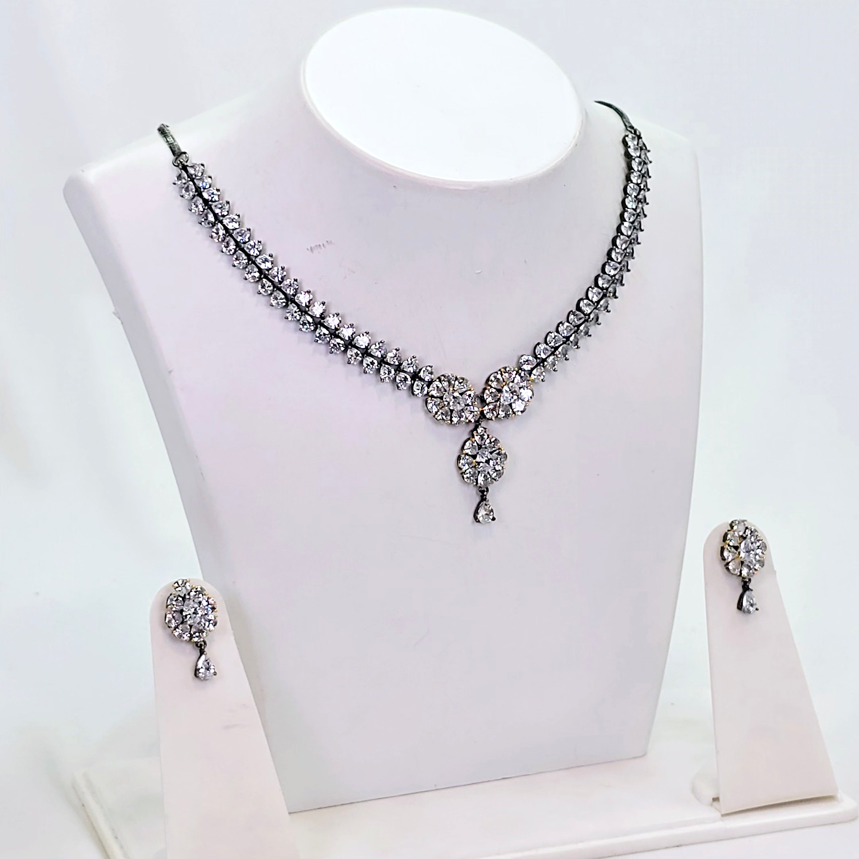 The Yara Blackgold A.D Necklace