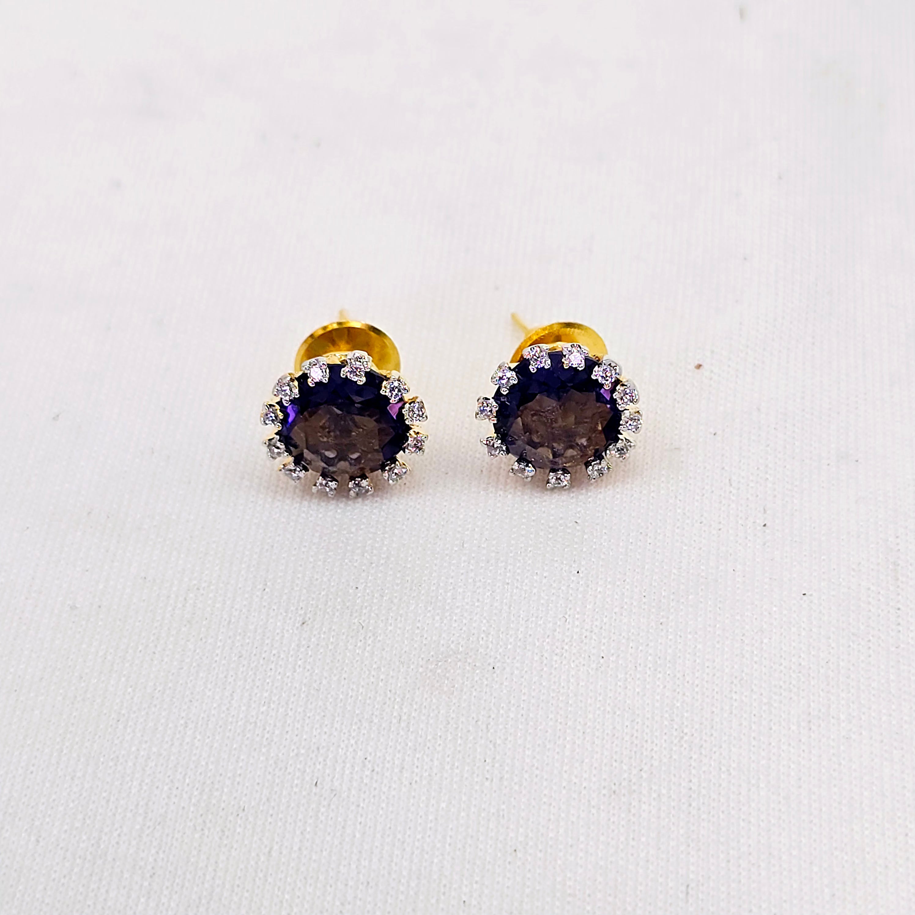 The Sabine Yellowgold A.D Earring