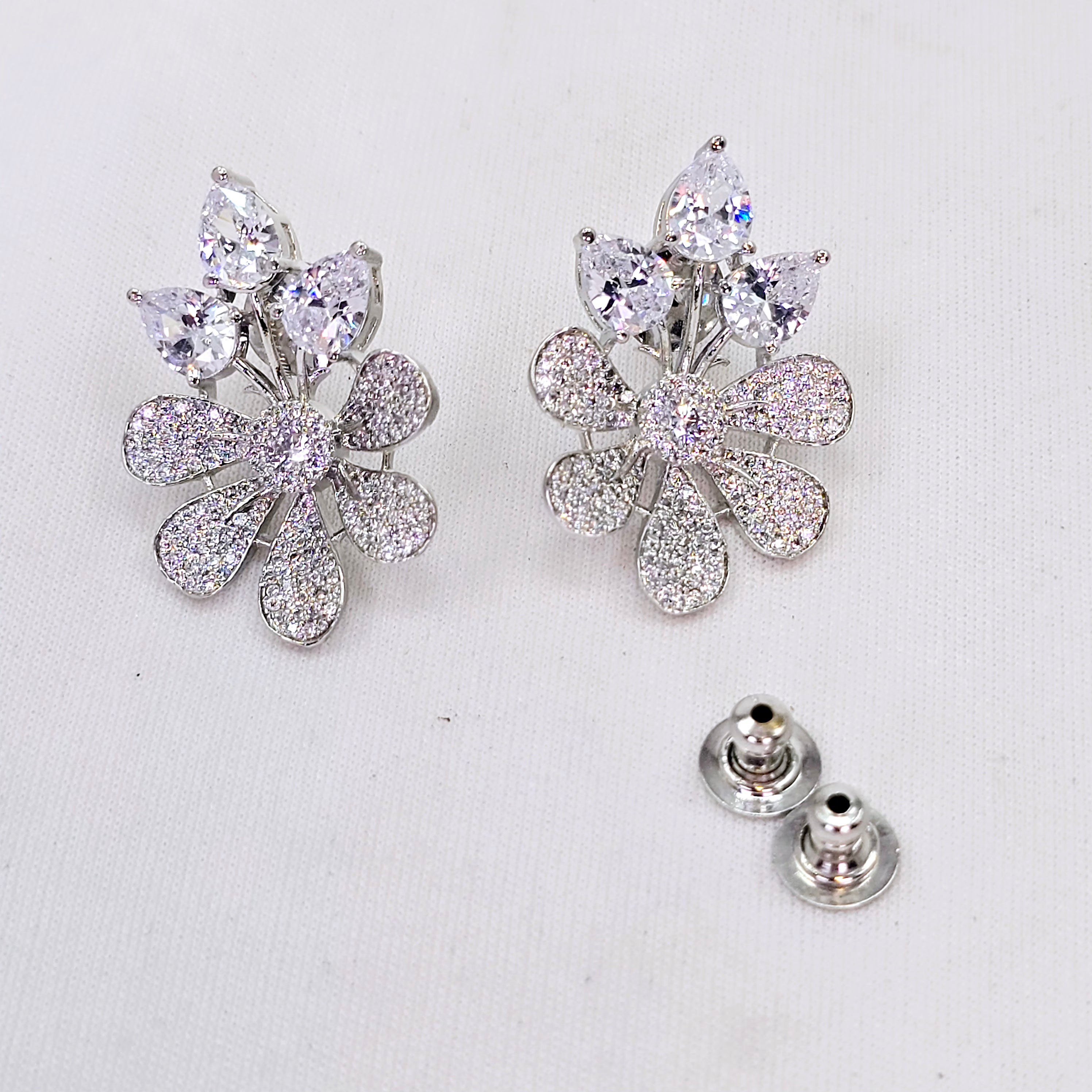 The Milena Whitegold A.D Earring