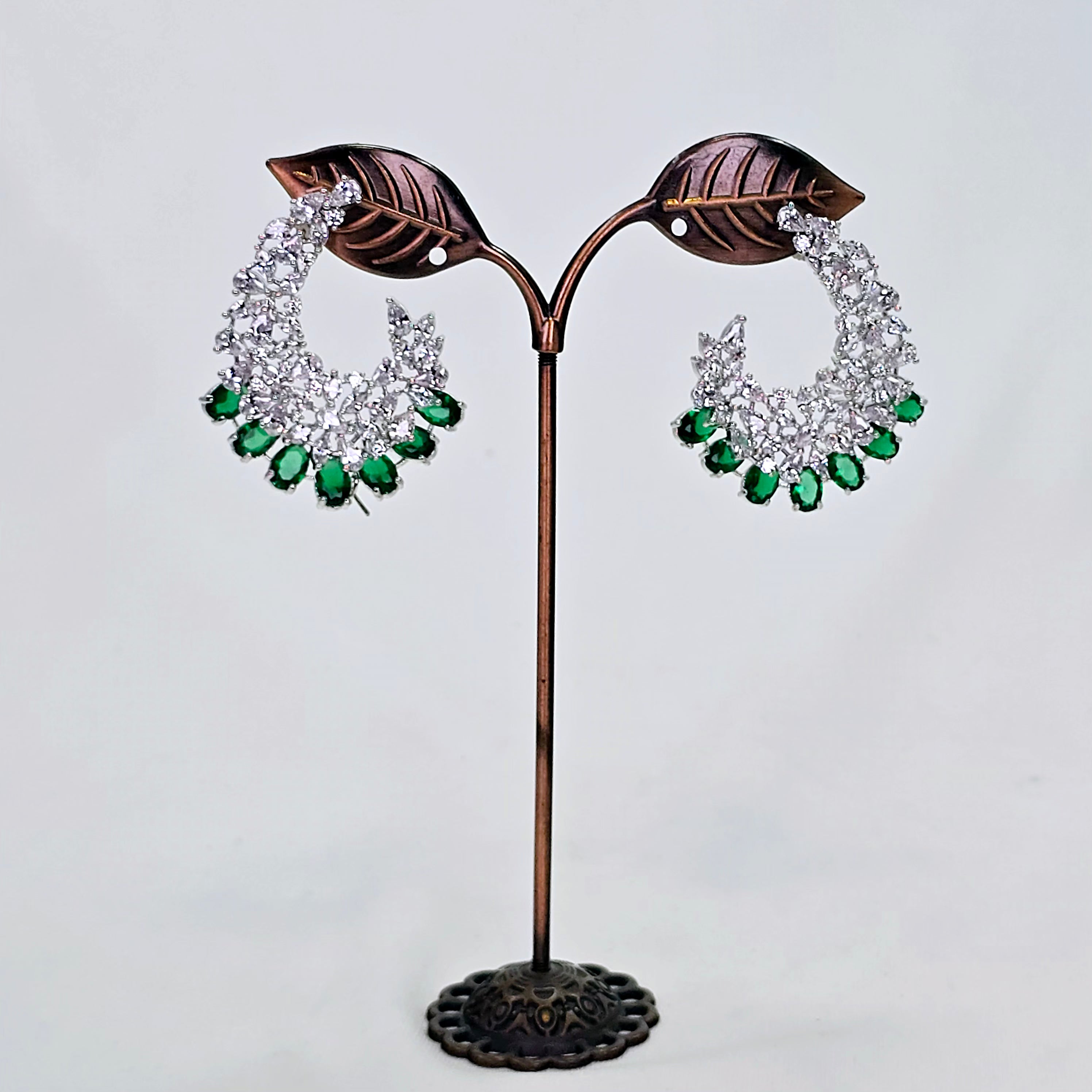 The Yaira Whitegold A.D Earring