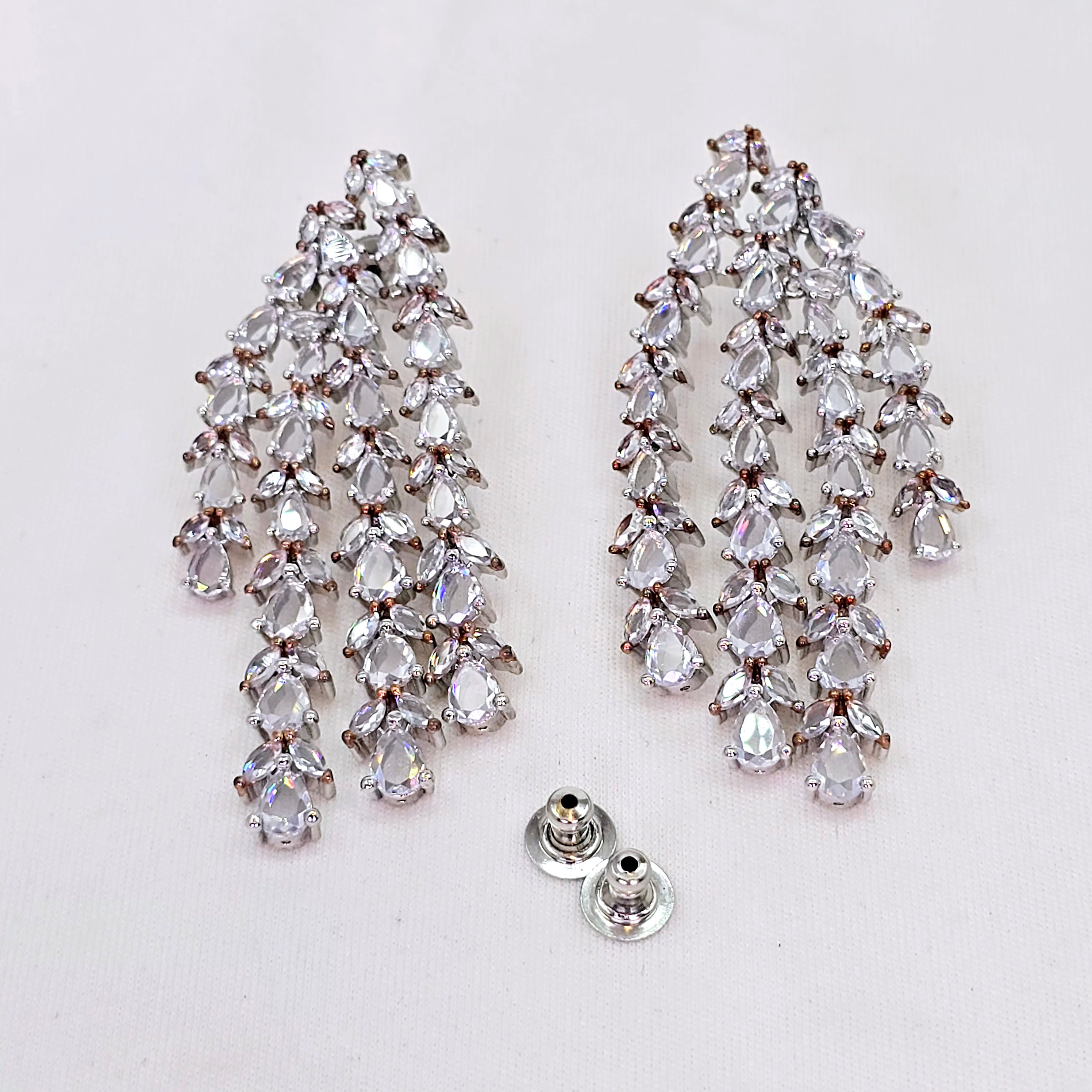 The Zarin Whitegold A.D Earring