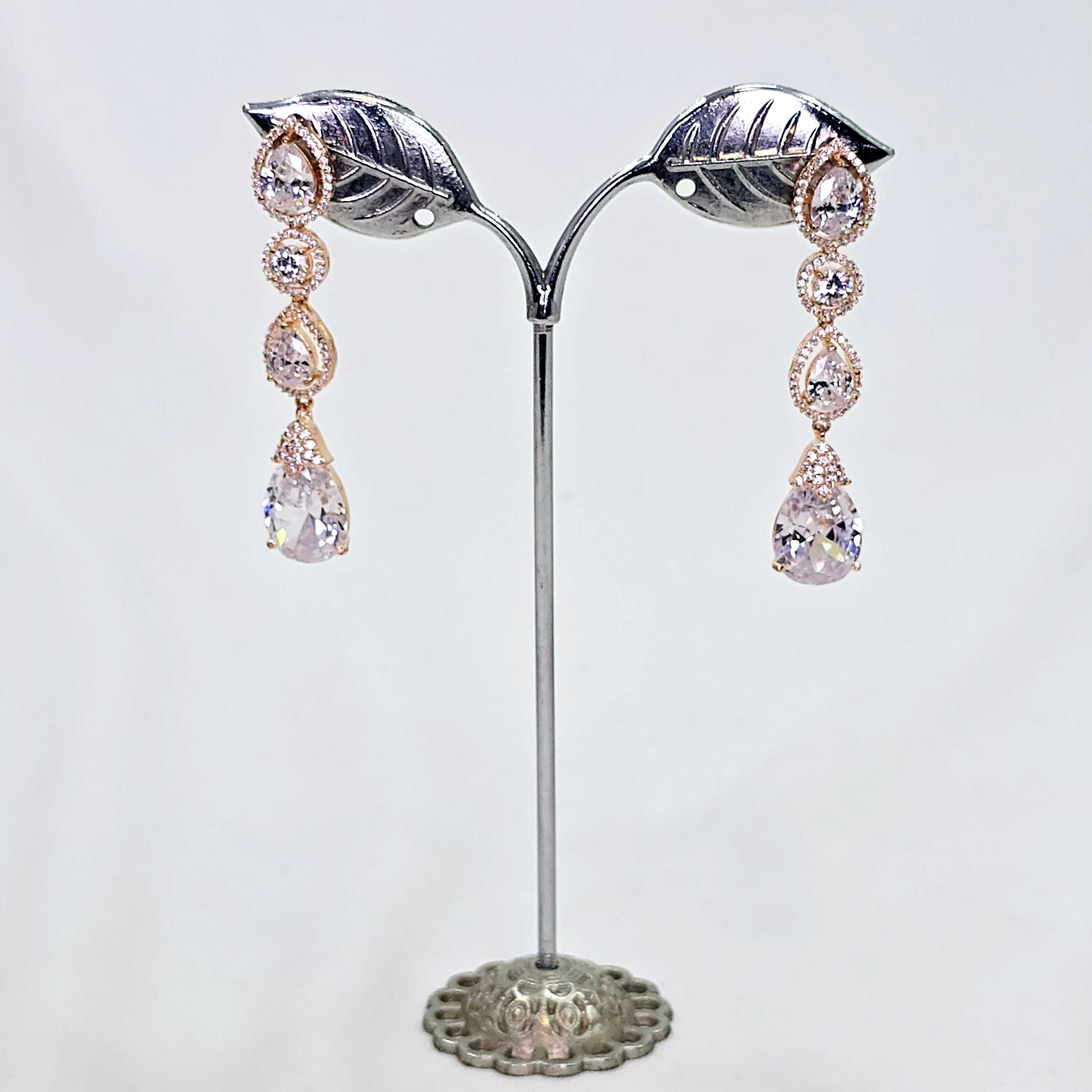 The Niveka Rosegold A.D Earring