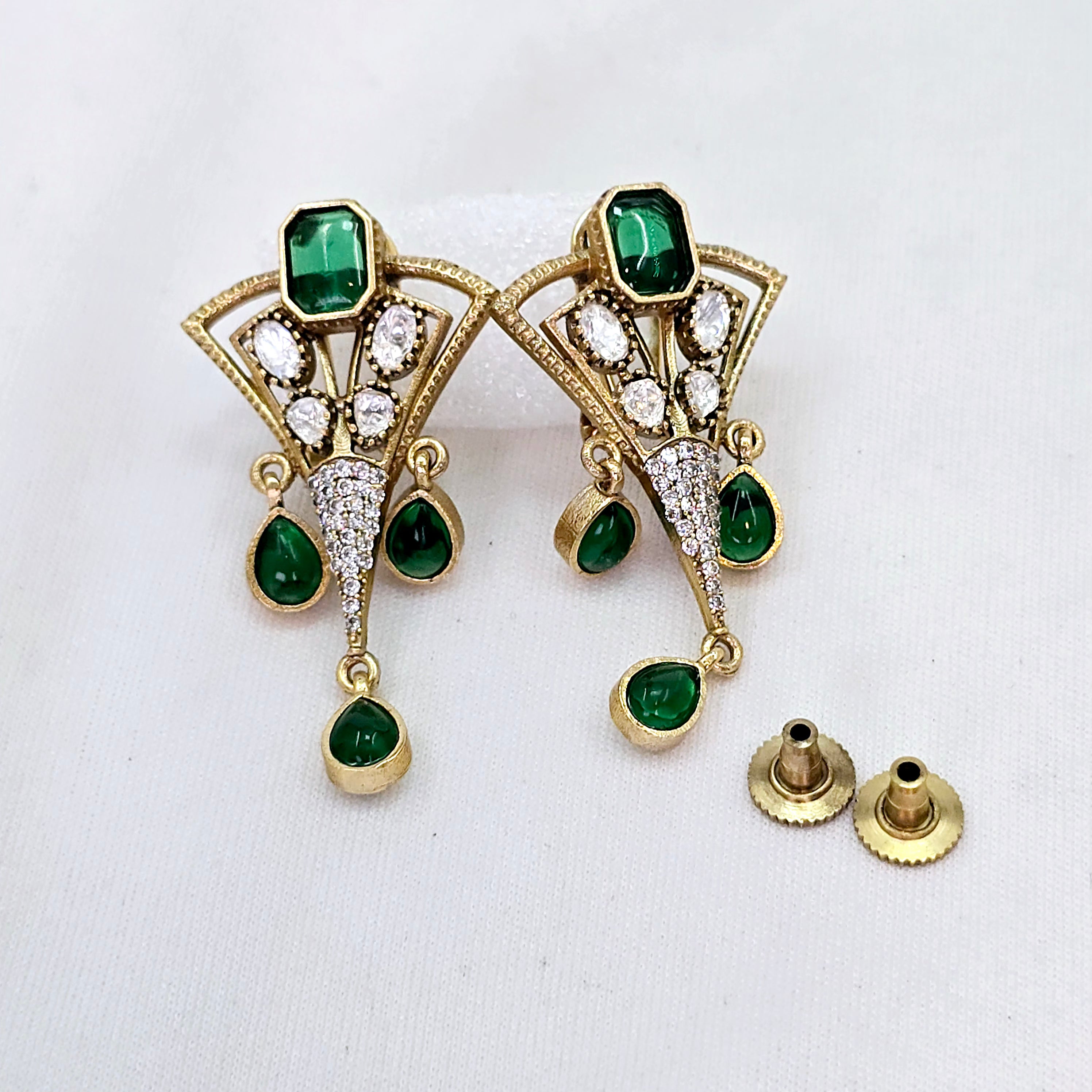 The Tia Victorian Polish Earring
