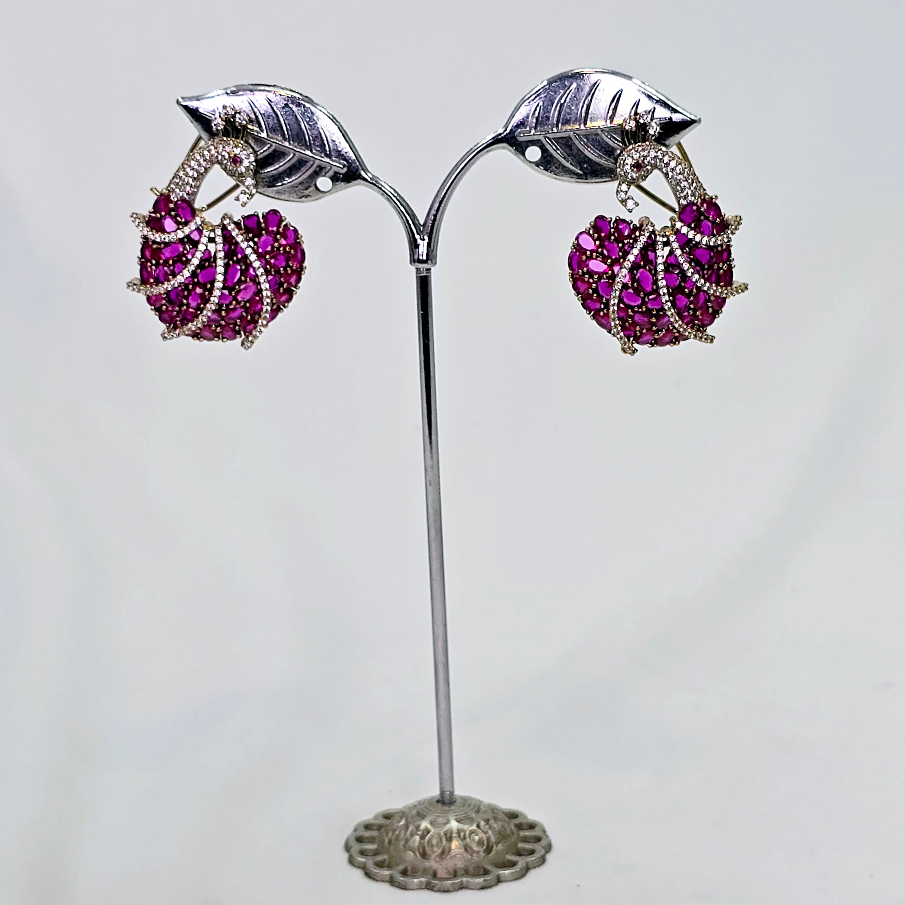 The Jinnie Victorian Polish Earring