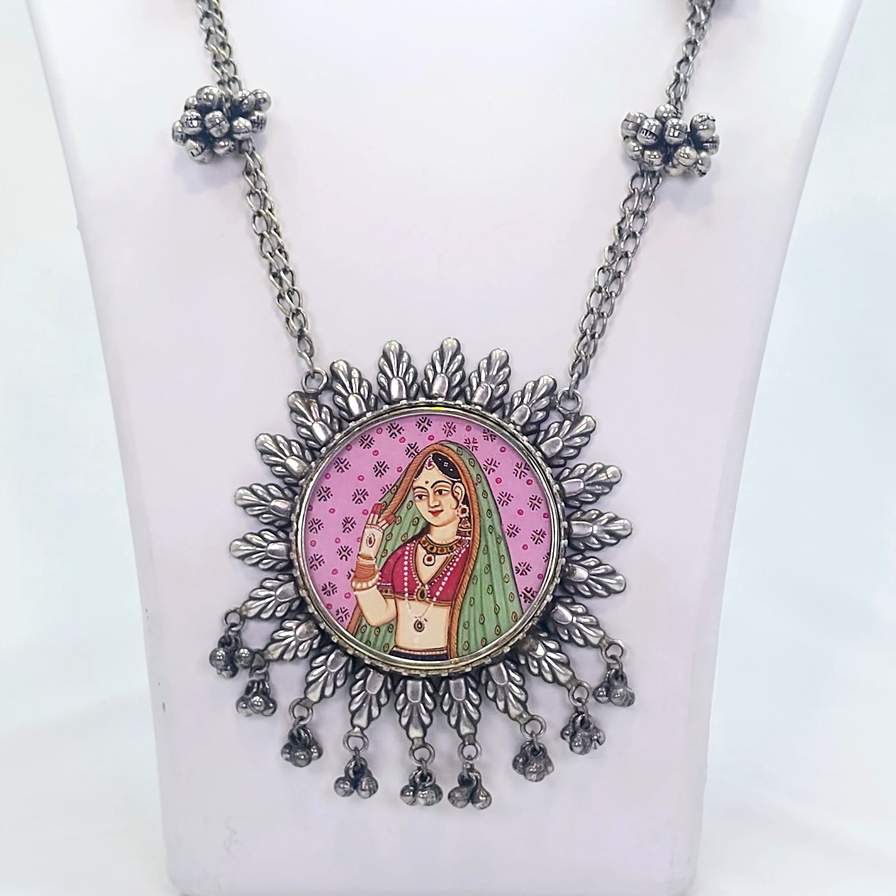 The Siraya Fancy Re Customized Necklace