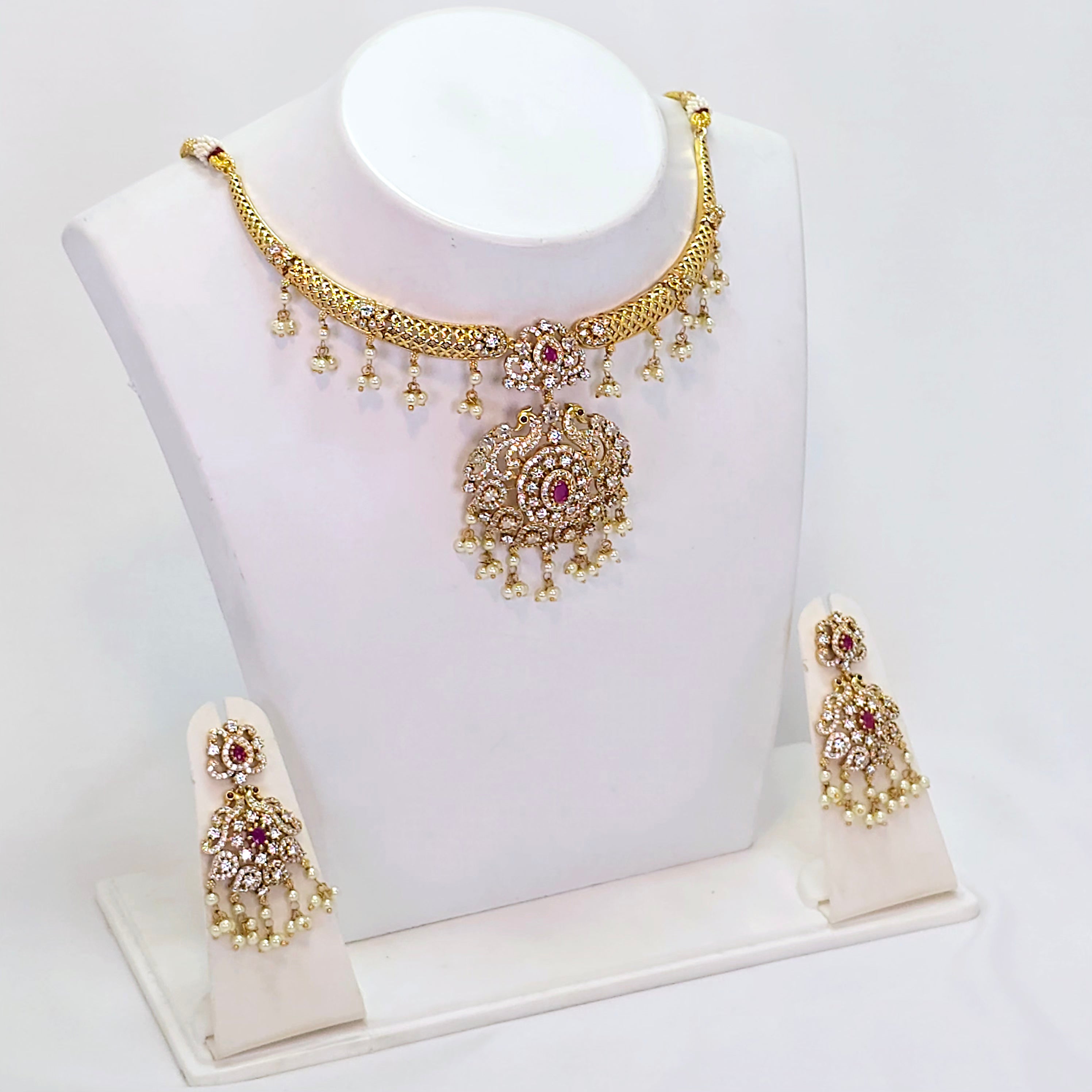 The Jiza Kempu Necklace