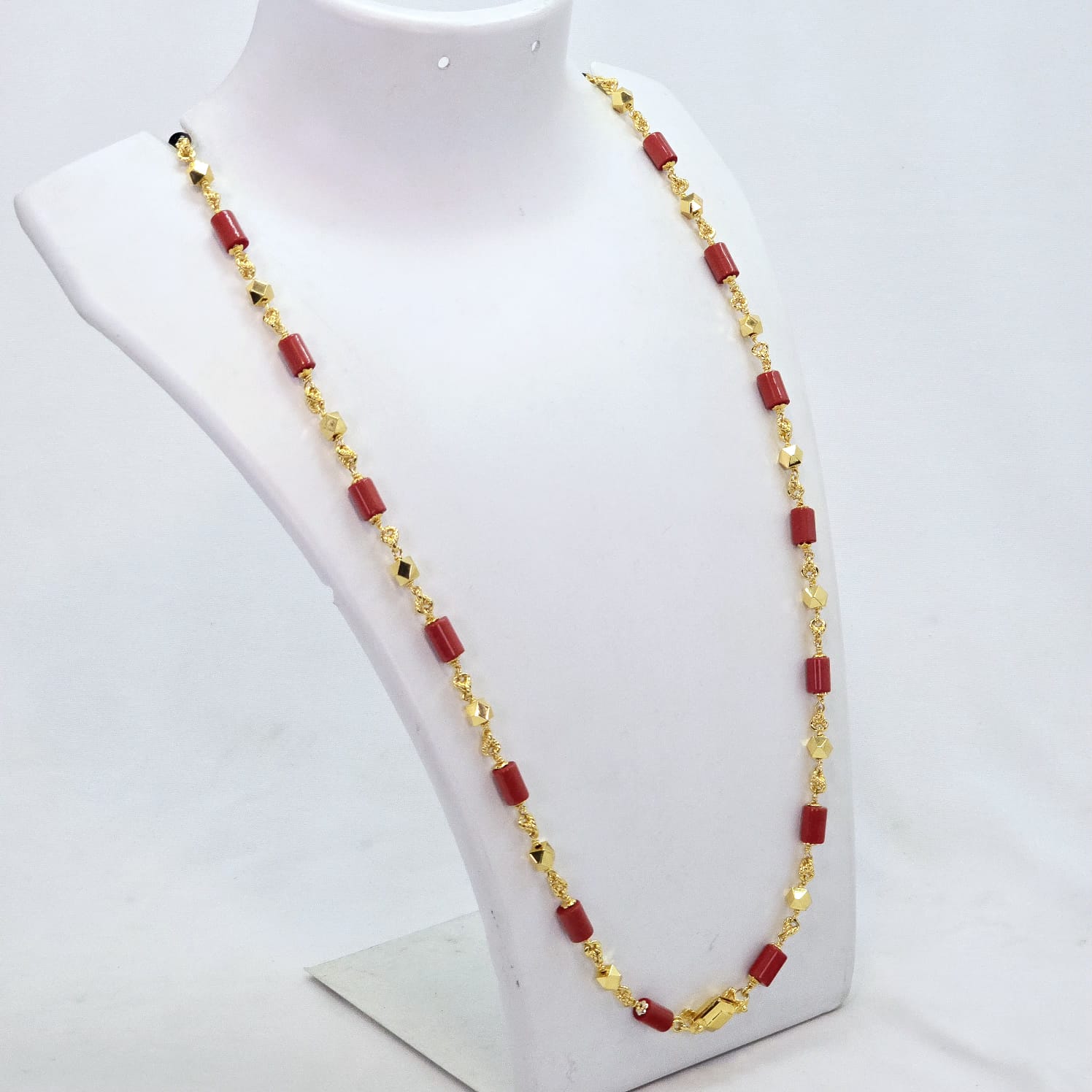 The Iravati Goldforming Long Necklace