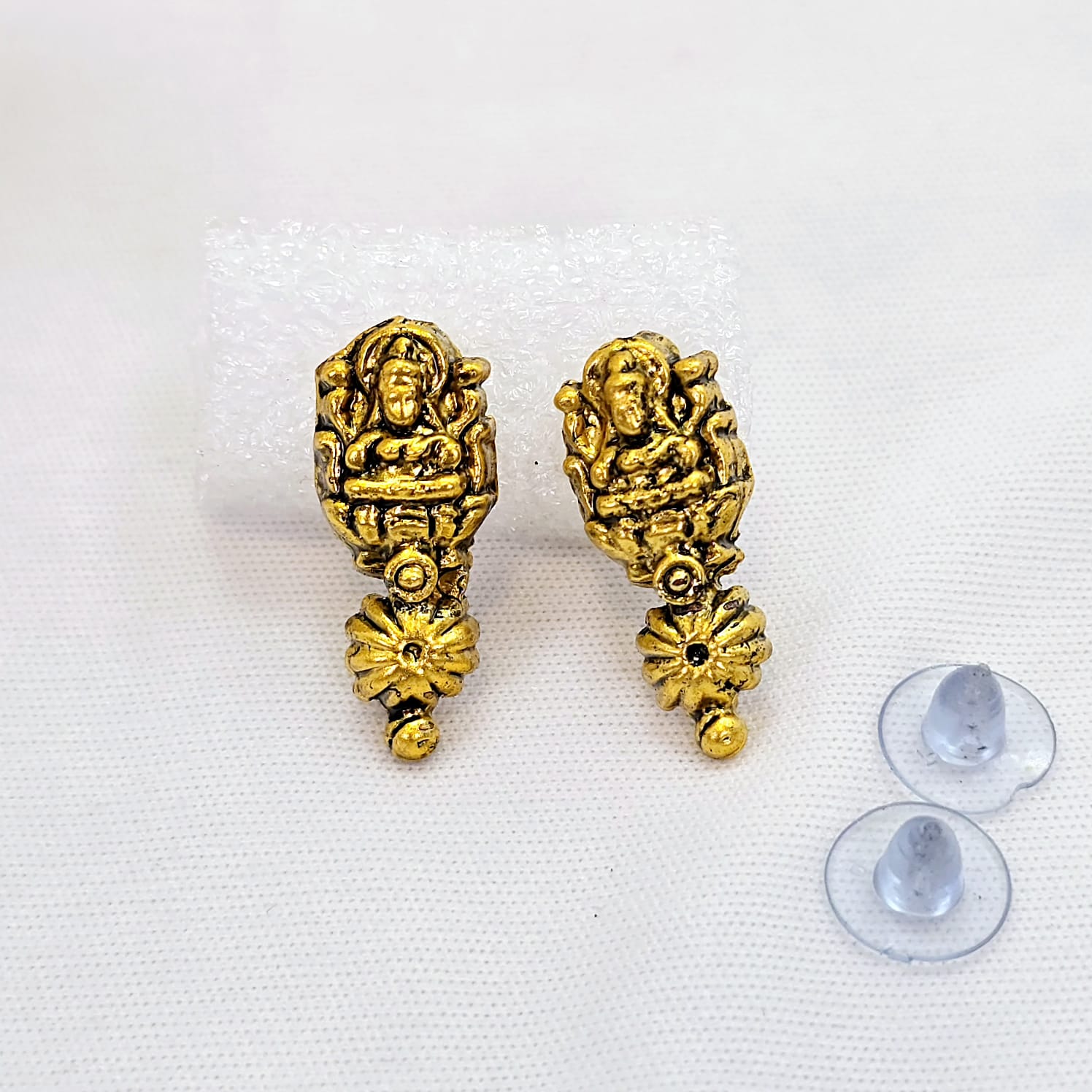 The Mihira Goldforming Long Mohanmaal