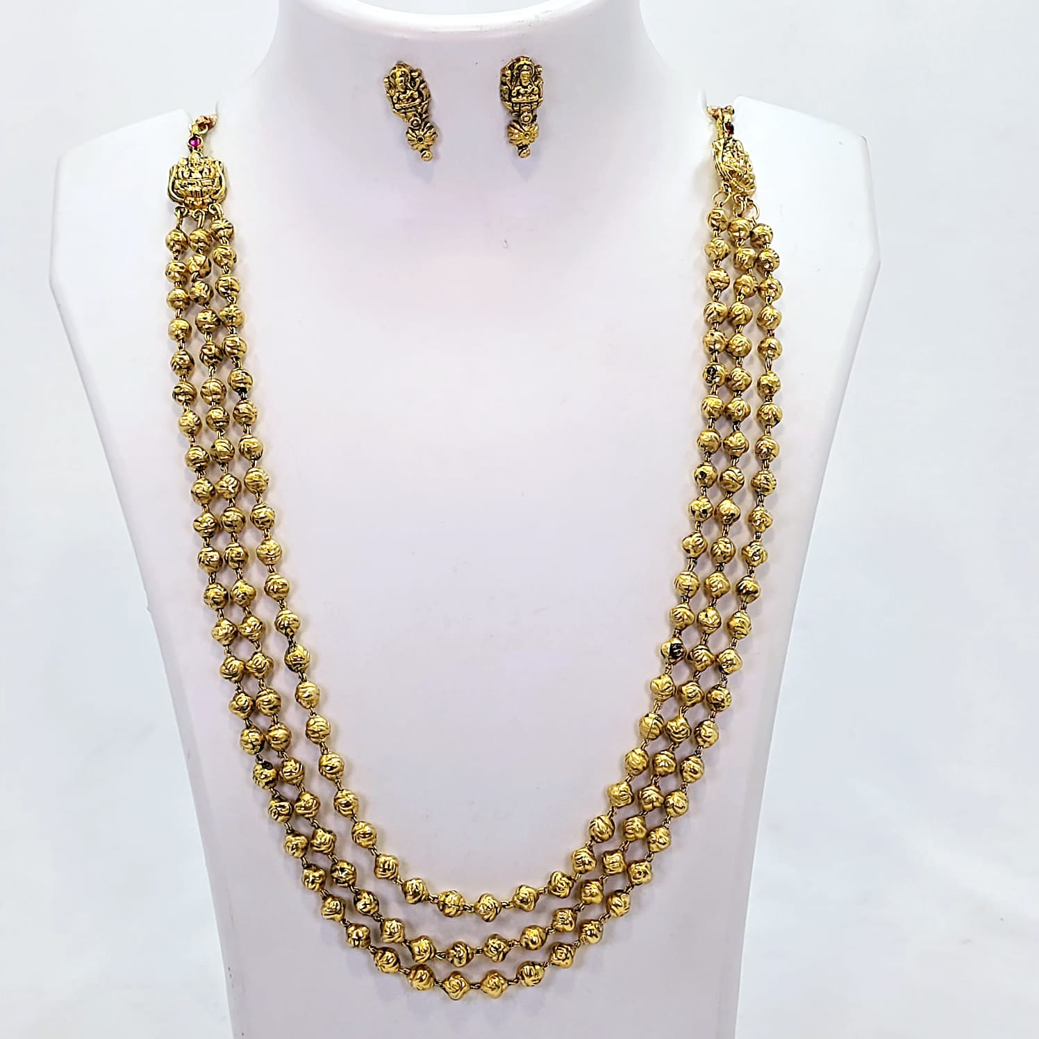 The Mihira Goldforming Long Mohanmaal
