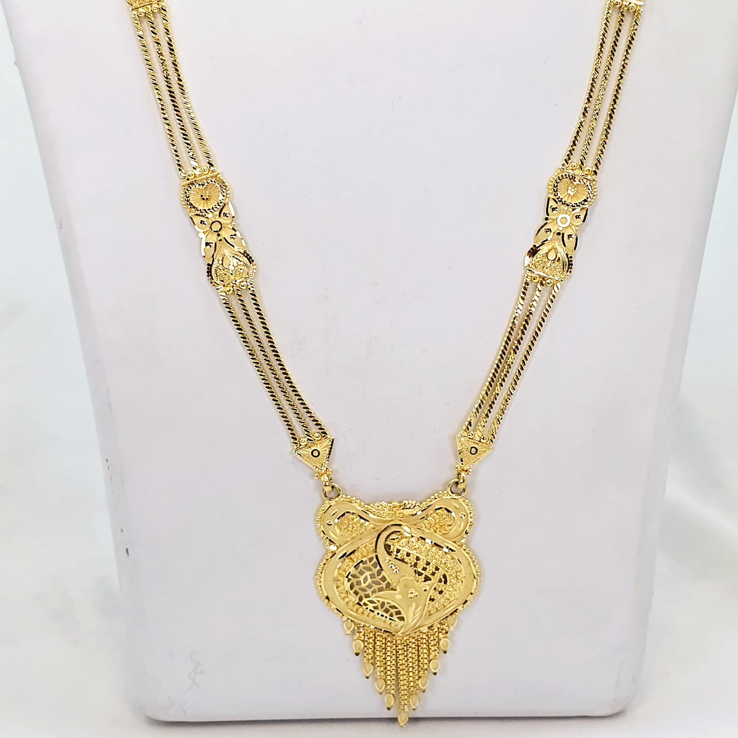 The Anvita Goldforming Mangalsutra