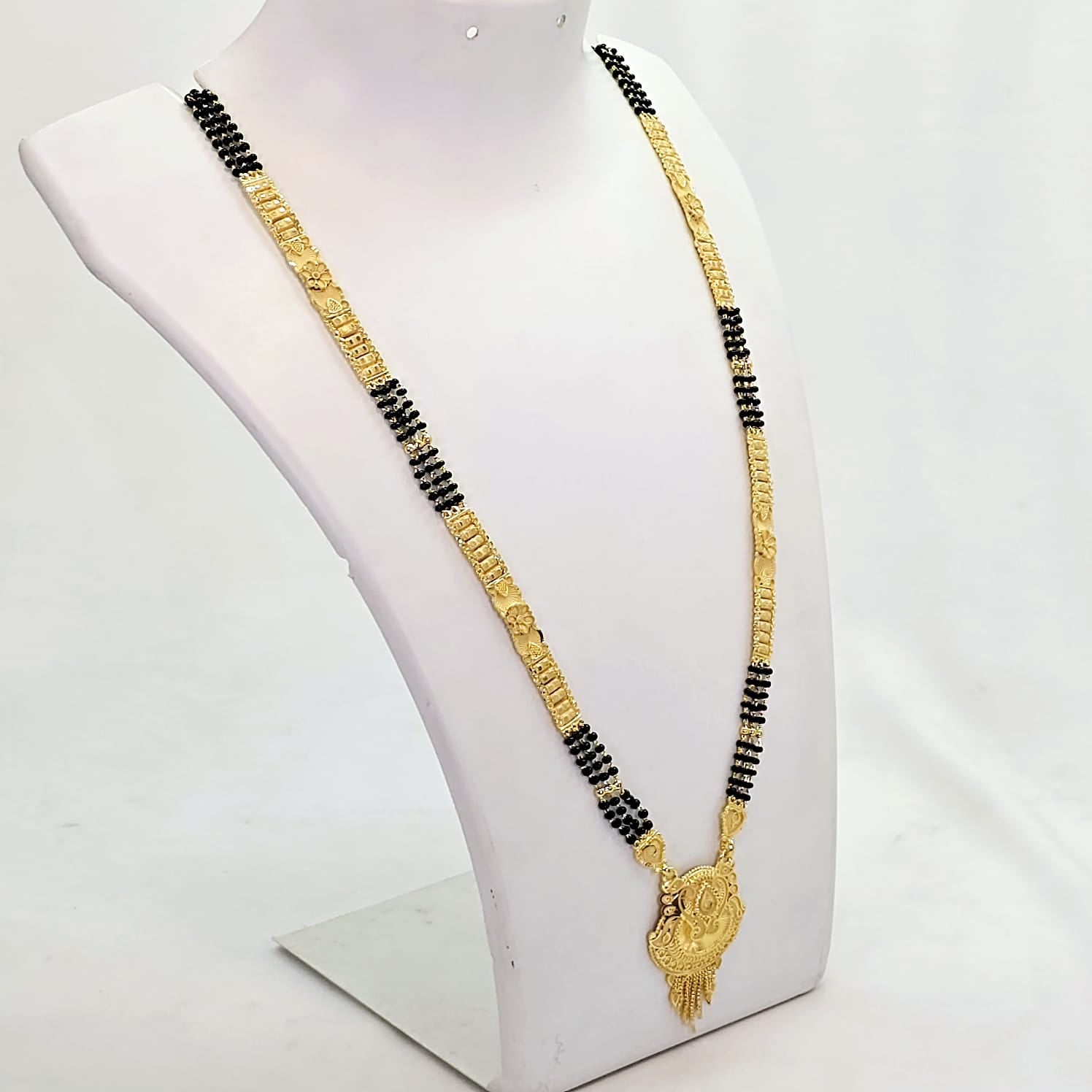 The Rupa Goldforming Mangalsutra