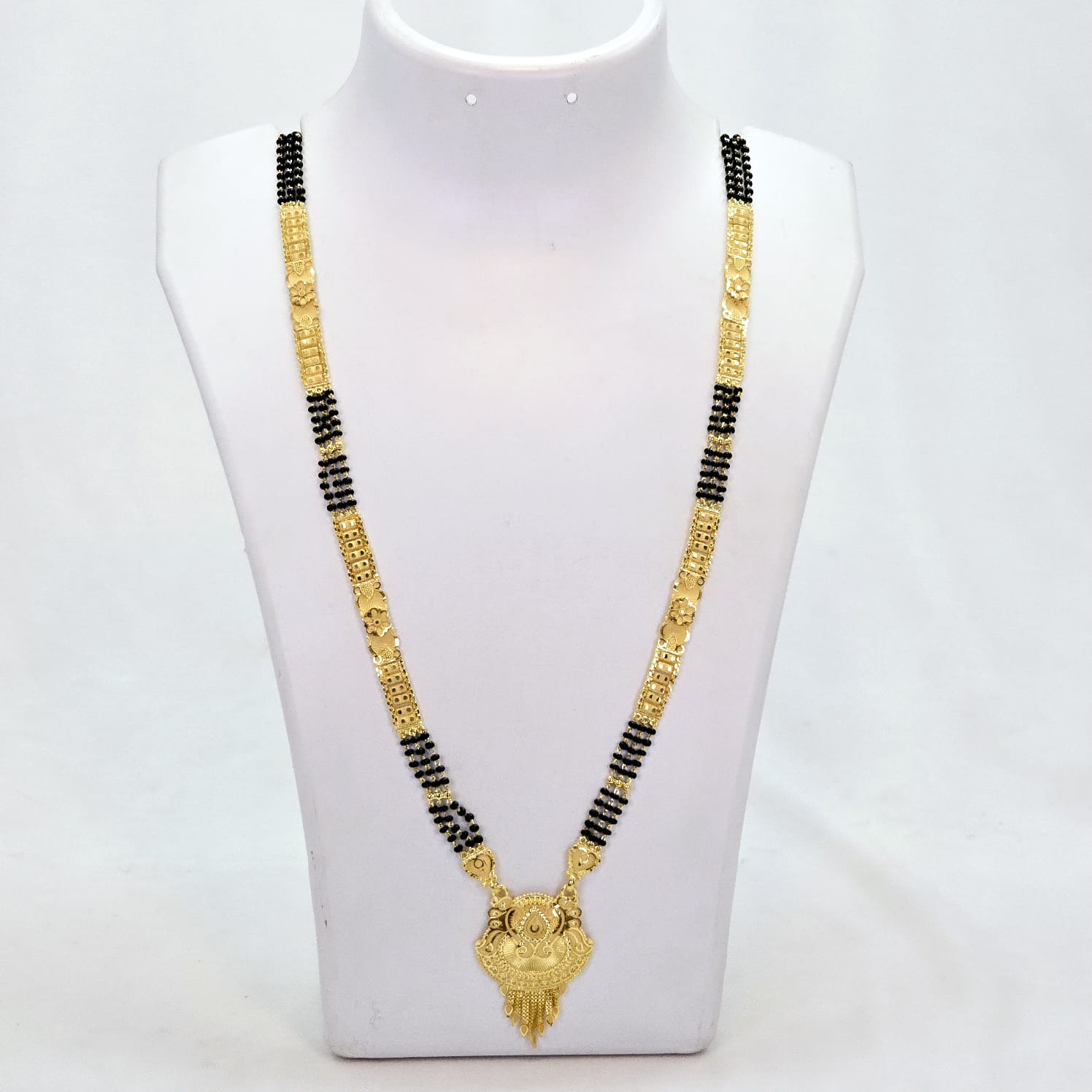 The Rupa Goldforming Mangalsutra