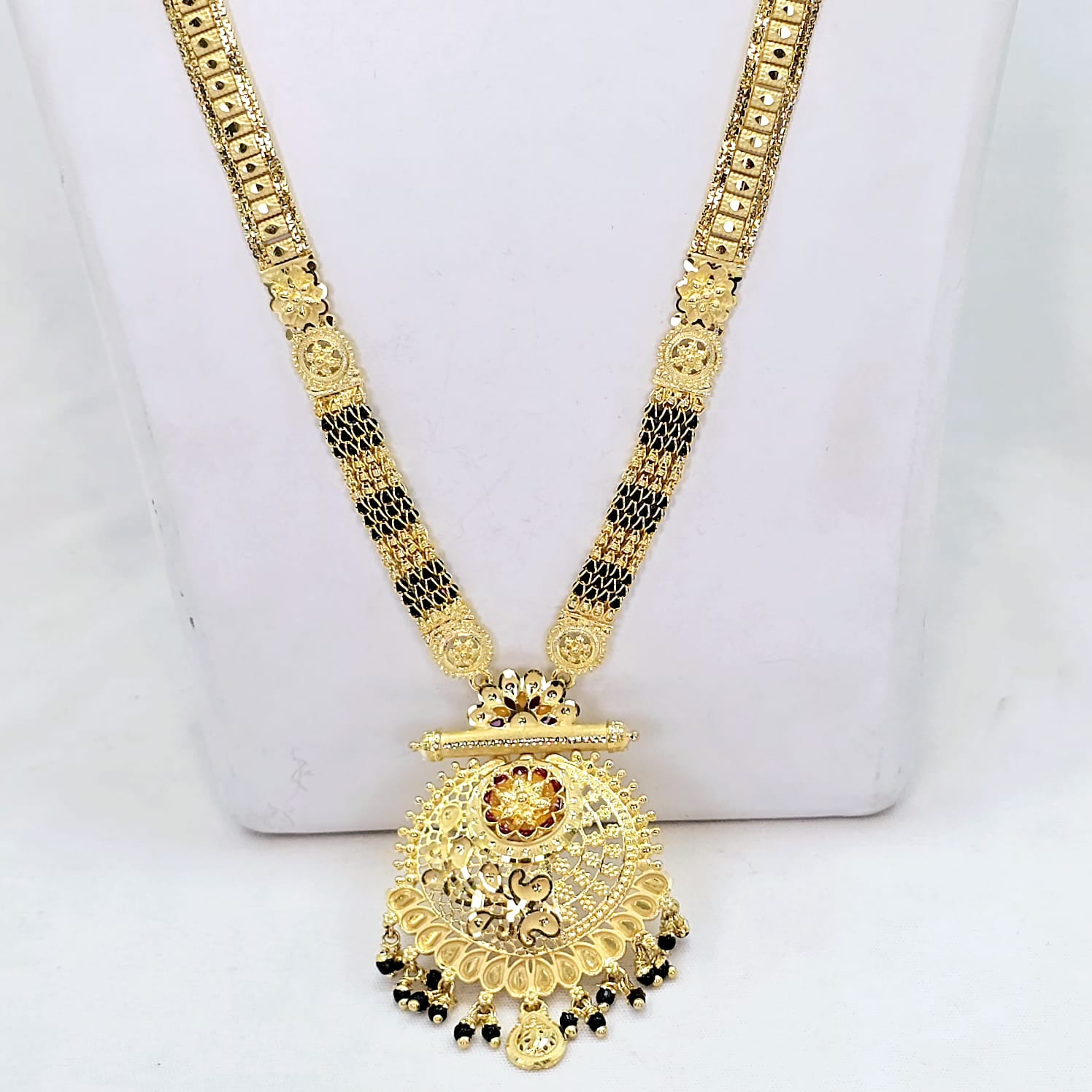 The Grishma Goldforming Mangalsutra