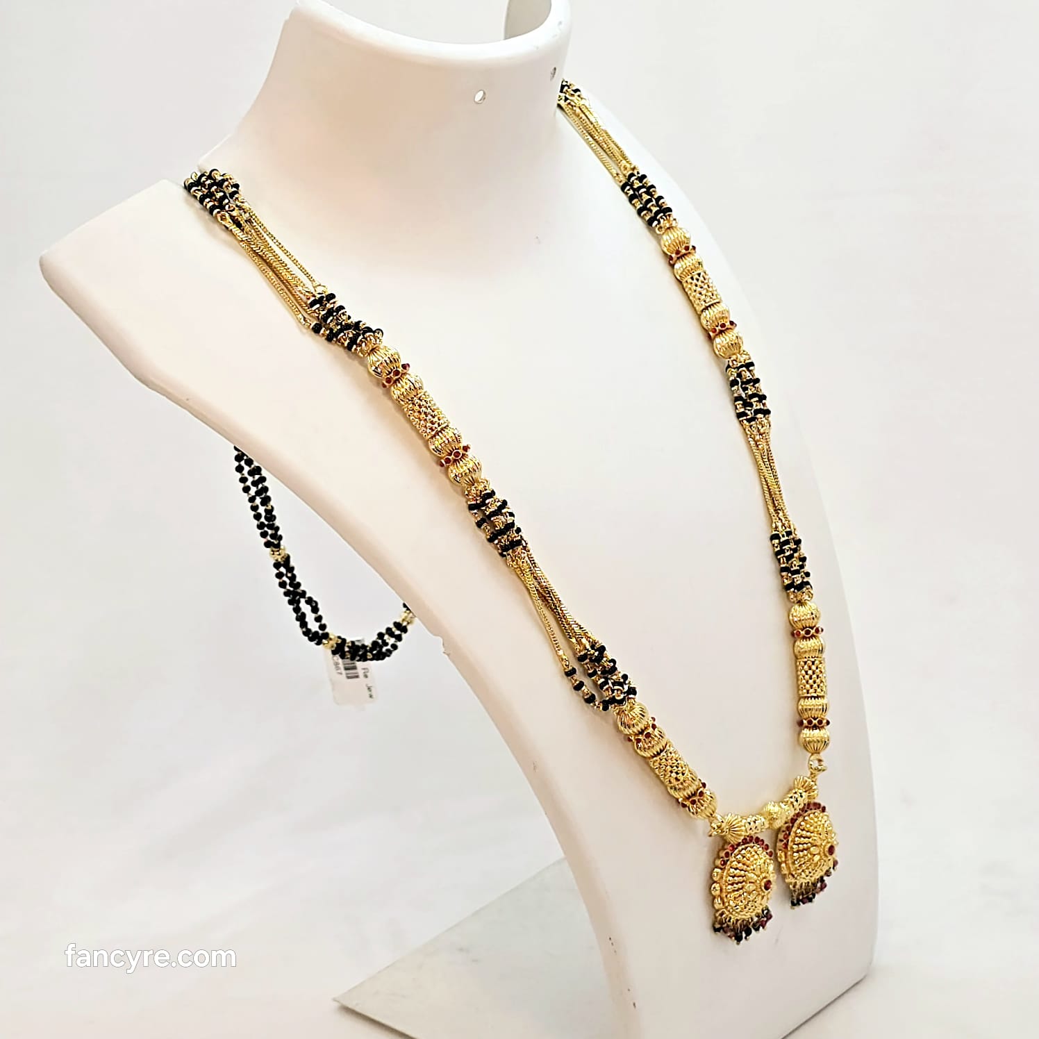 The Sapna Antique Goldforming Mangalsutra