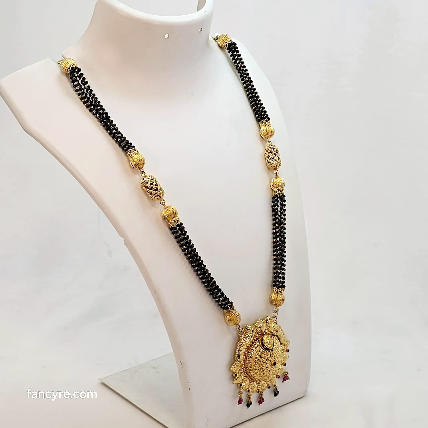 The Malti Antique Goldforming Mangalsutra
