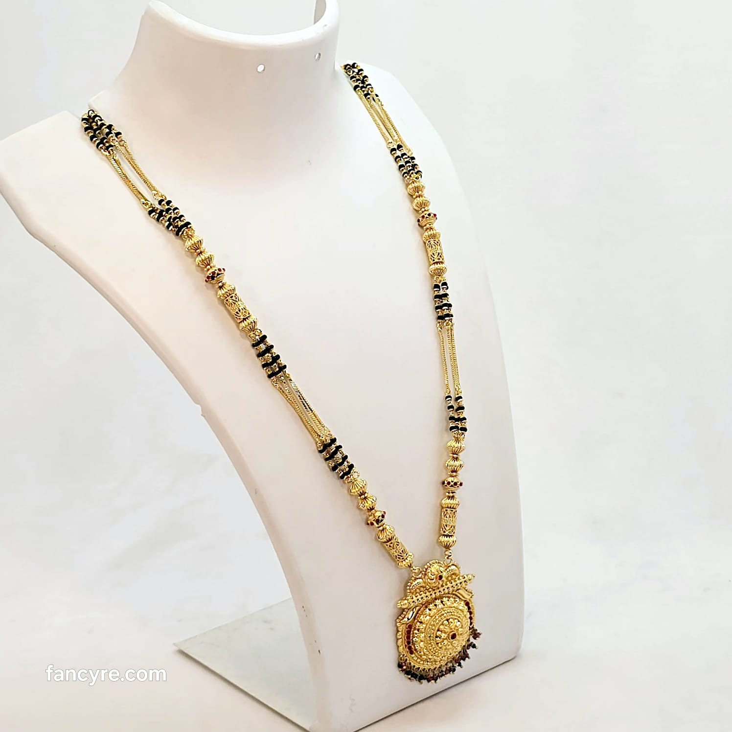 The Damini Antique Goldforming Mangalsutra