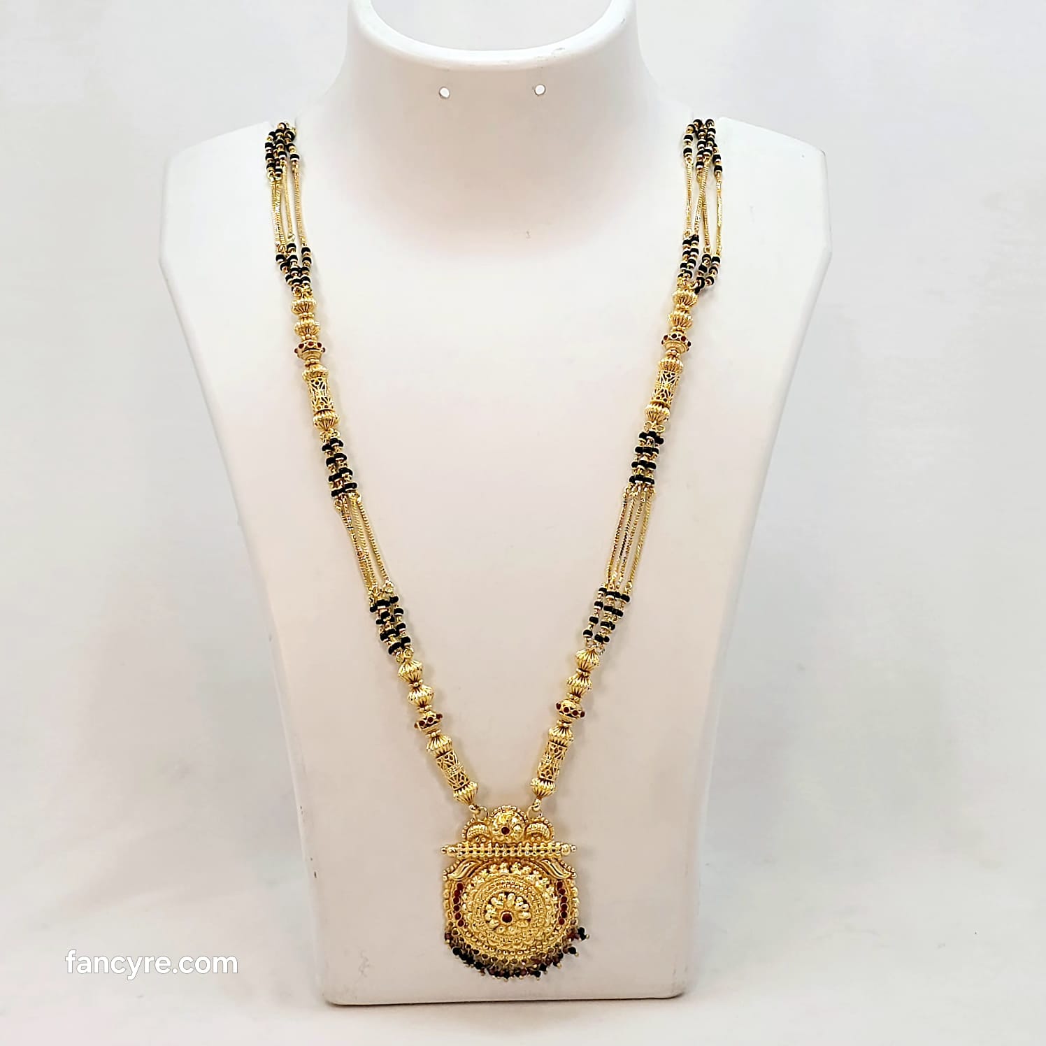 The Damini Antique Goldforming Mangalsutra