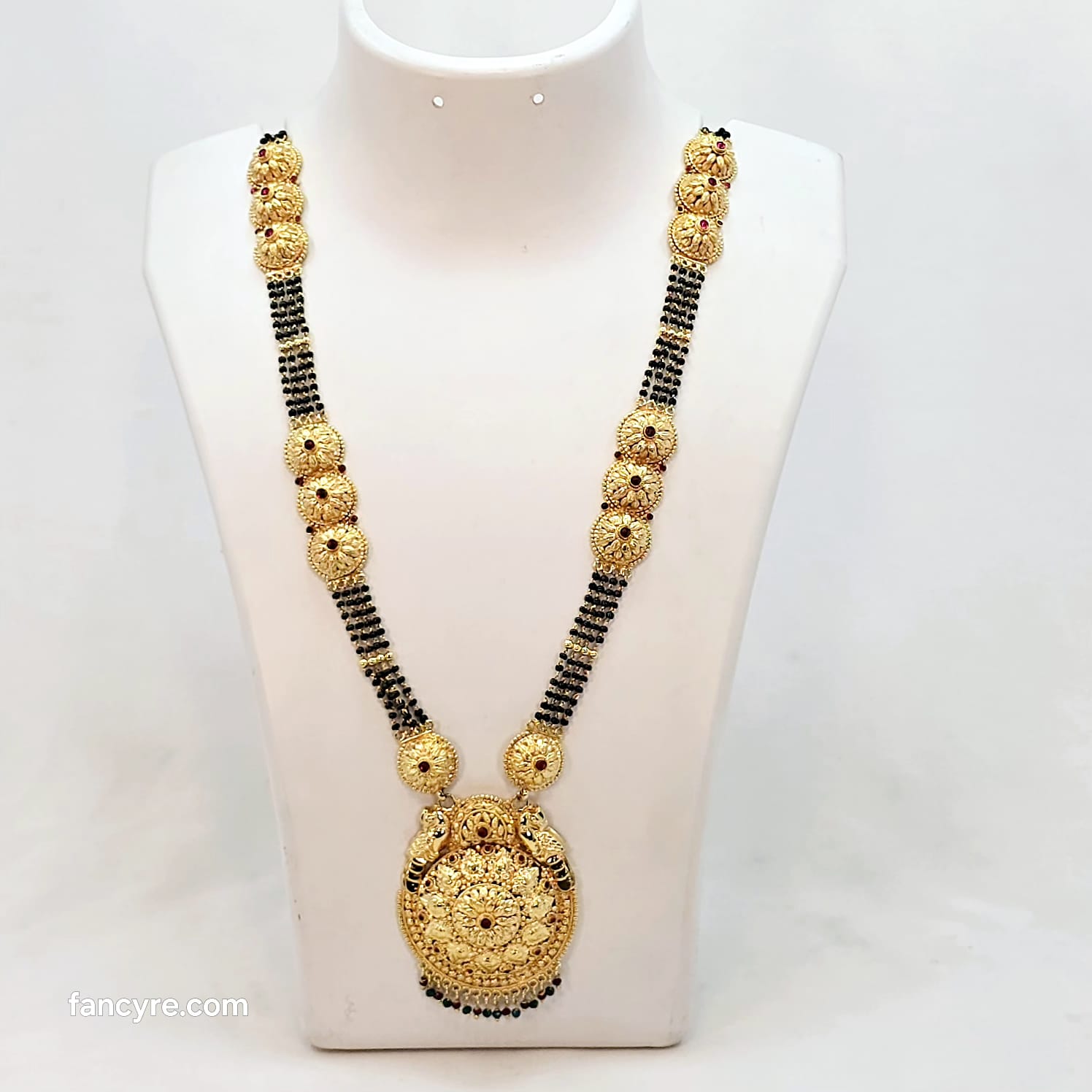 The Netra Antique Goldforming Mangalsutra