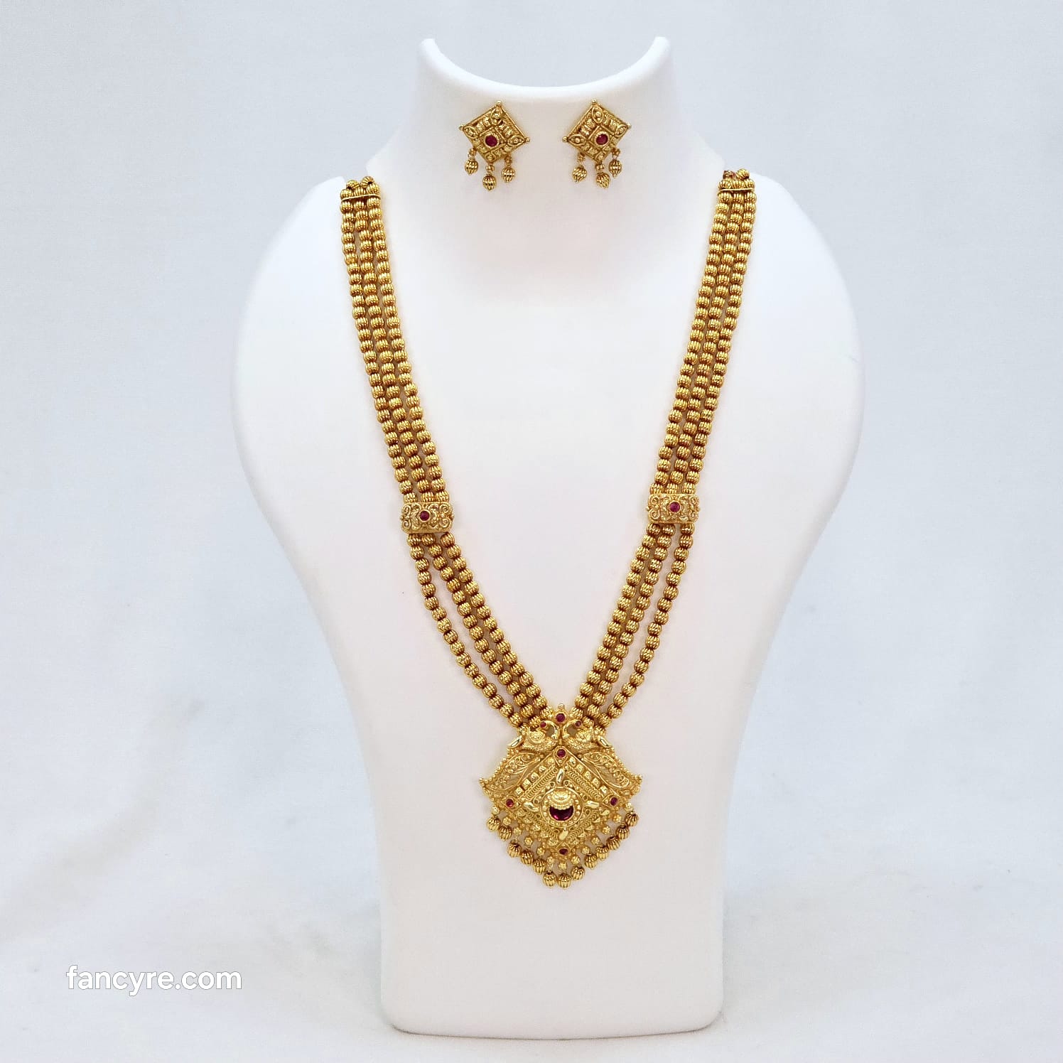 The Vinita Antique Goldforming Necklace