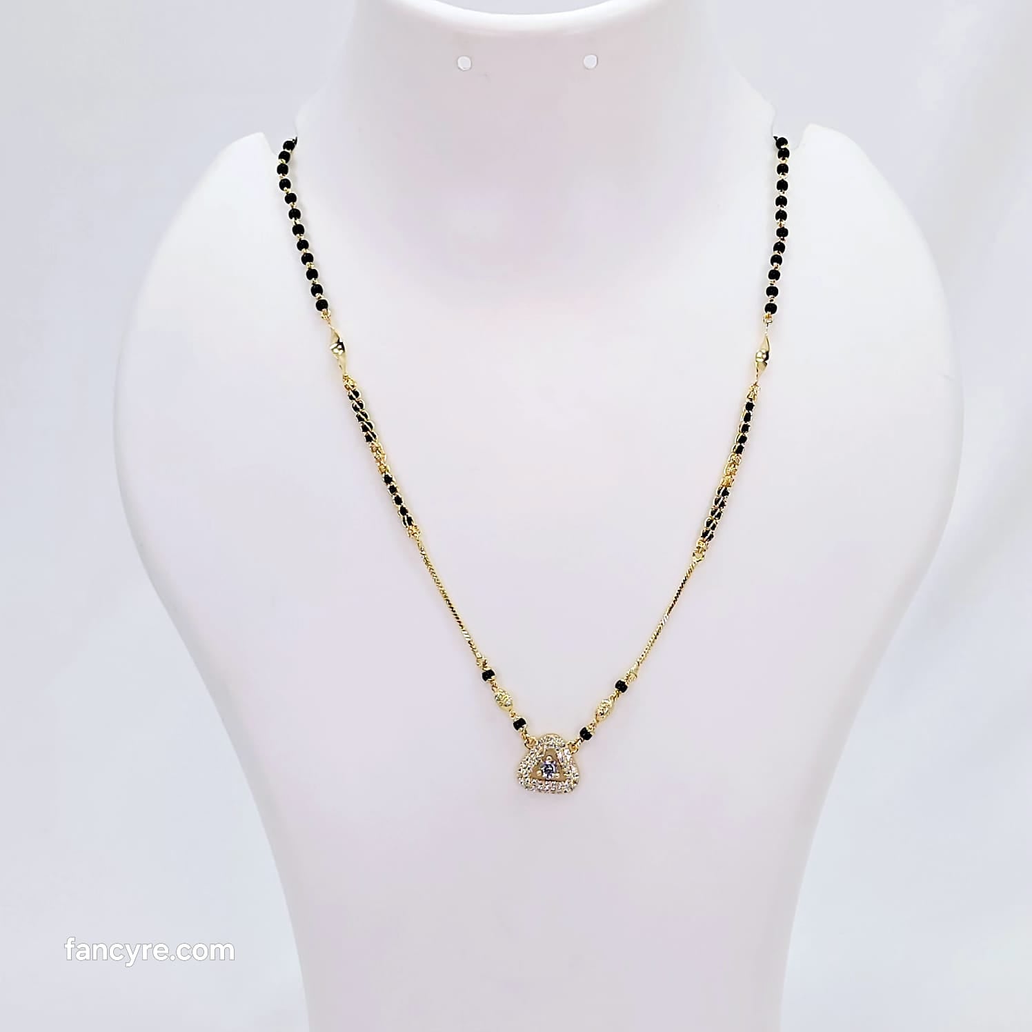 The Kashvi Goldforming Mini Mangalsutra