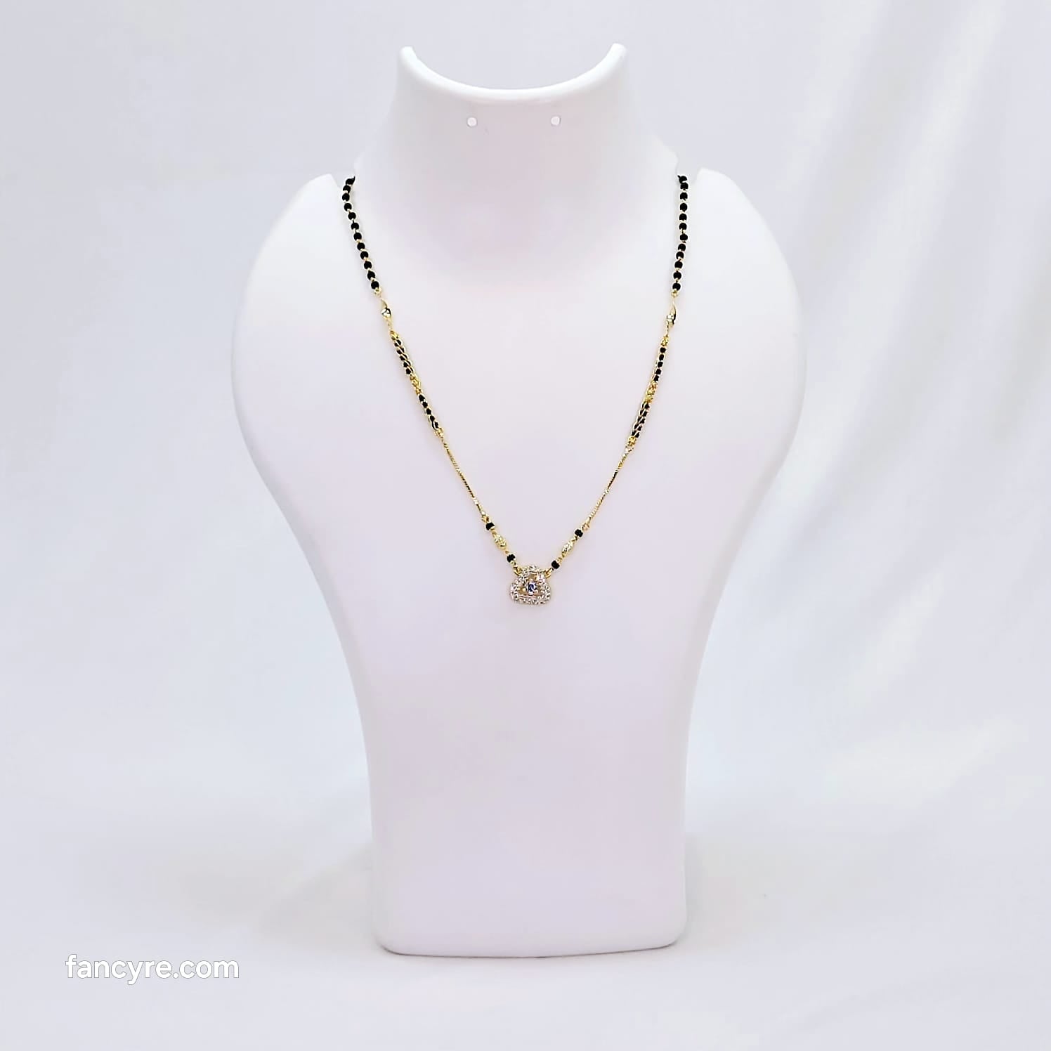 The Kashvi Goldforming Mini Mangalsutra