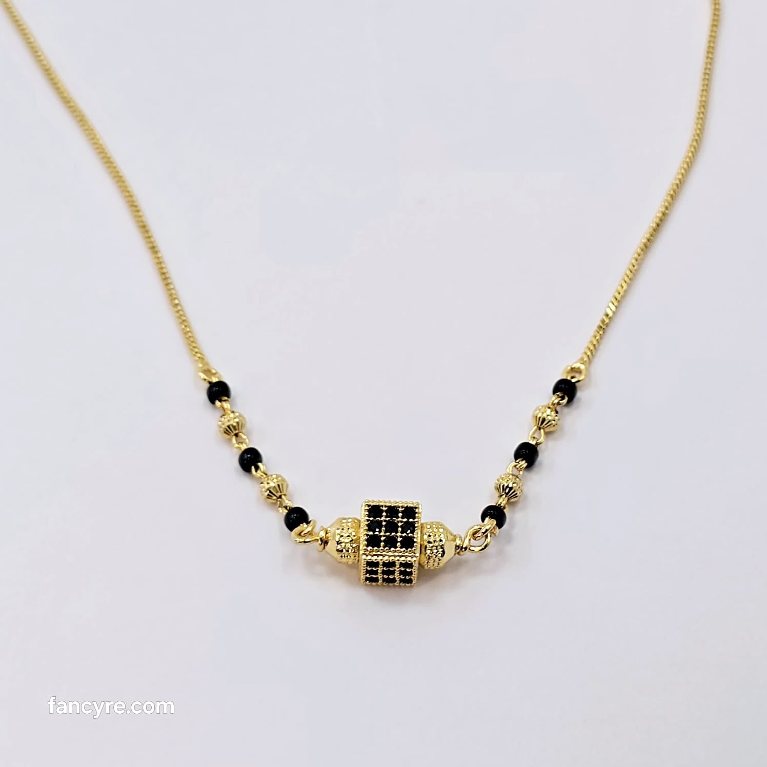 The Revati Goldforming Mini Mangalsutra