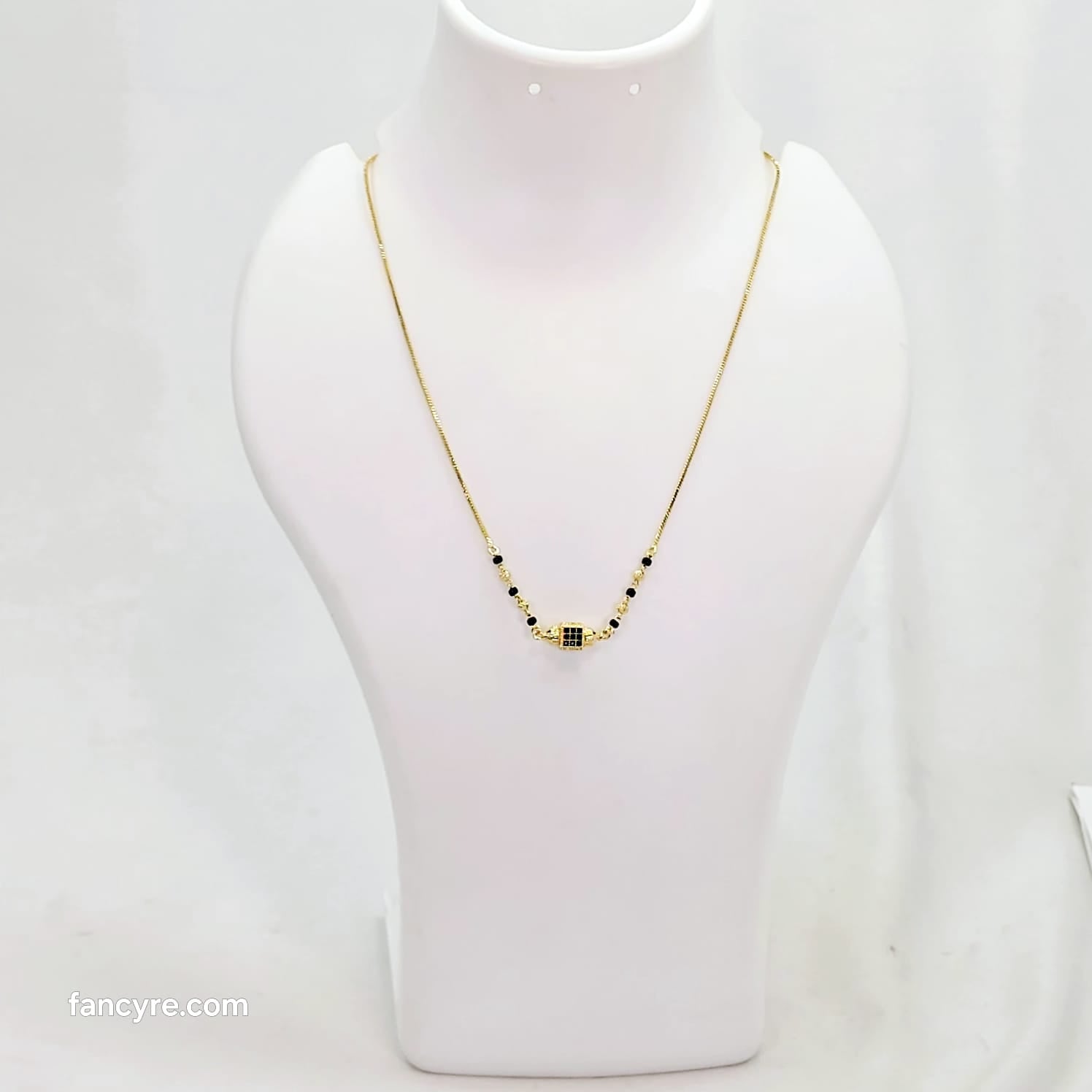 The Revati Goldforming Mini Mangalsutra